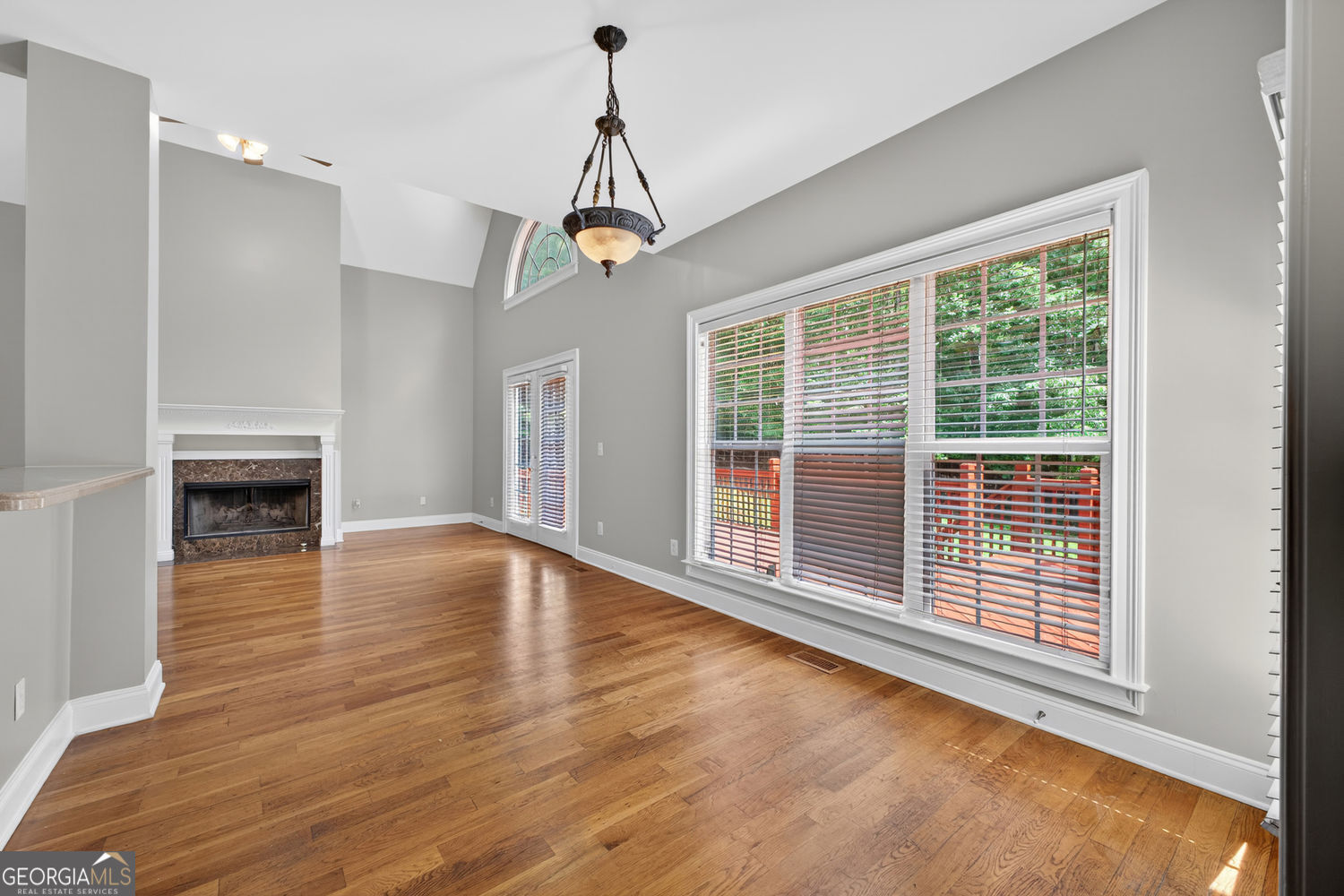 8228 River Pointe Overlook