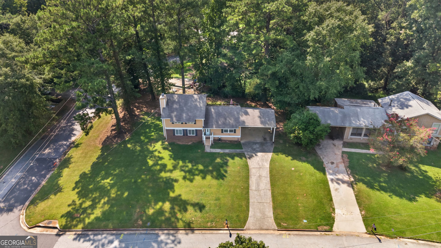 9256 Raven Drive