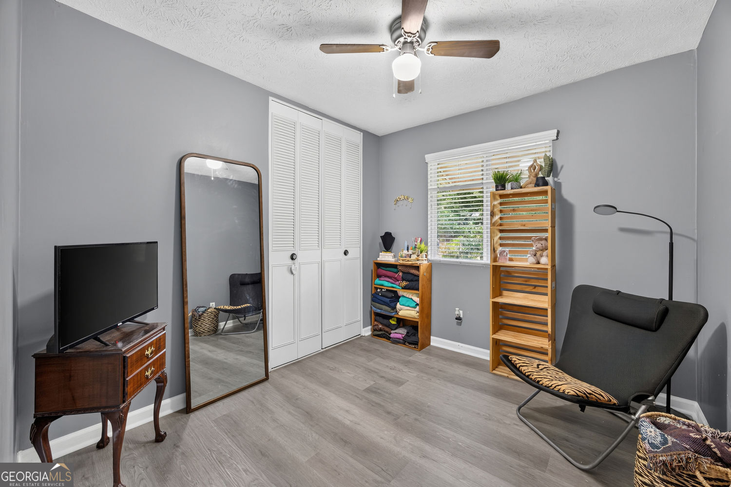 9256 Raven Drive