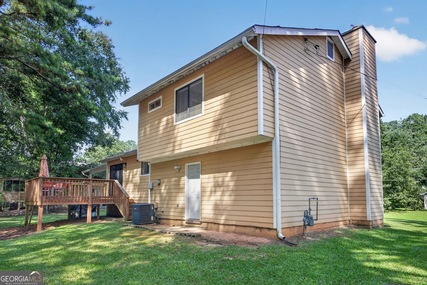 9256 Raven Drive