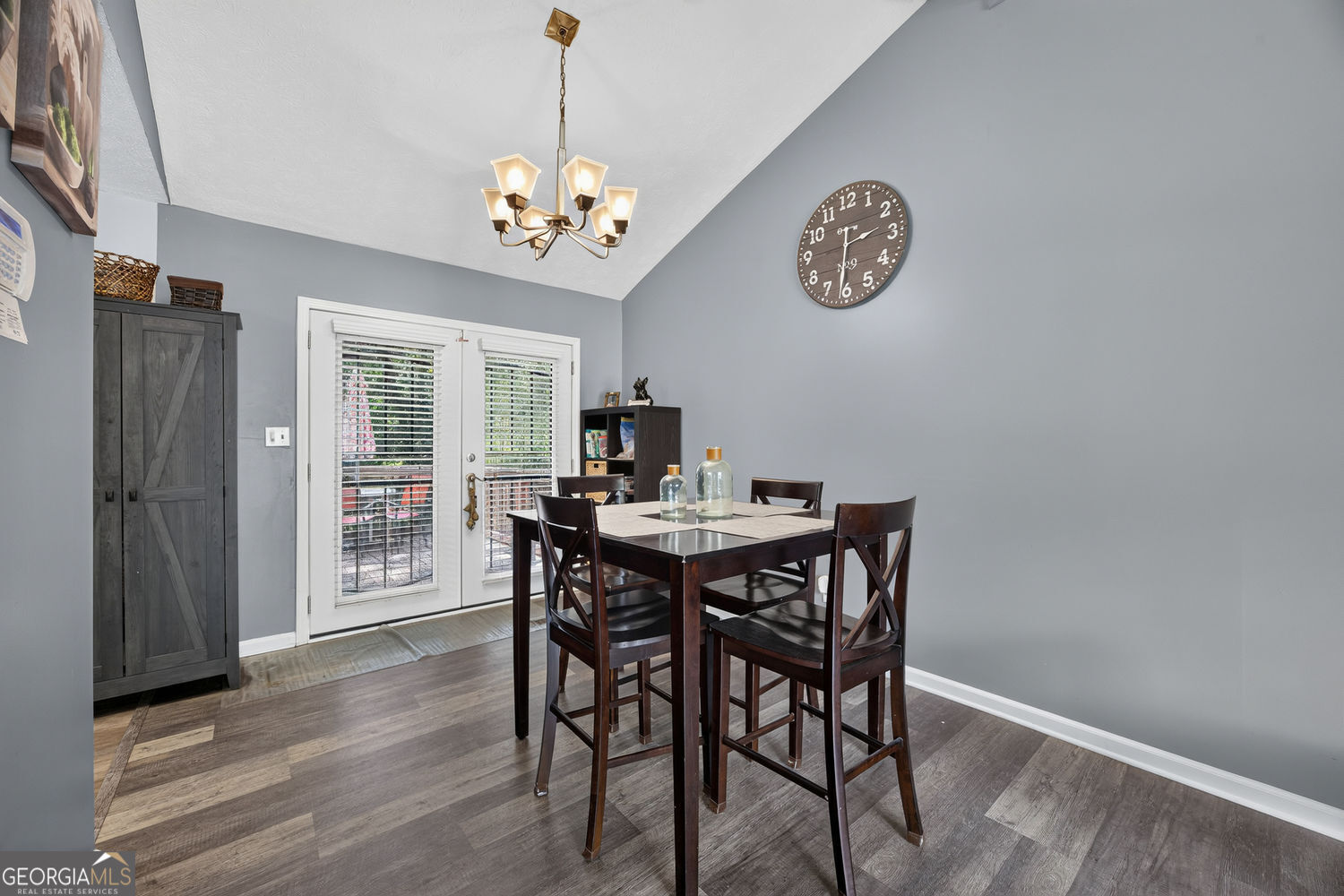 9256 Raven Drive