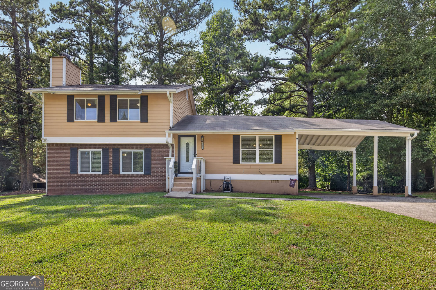 9256 Raven Drive