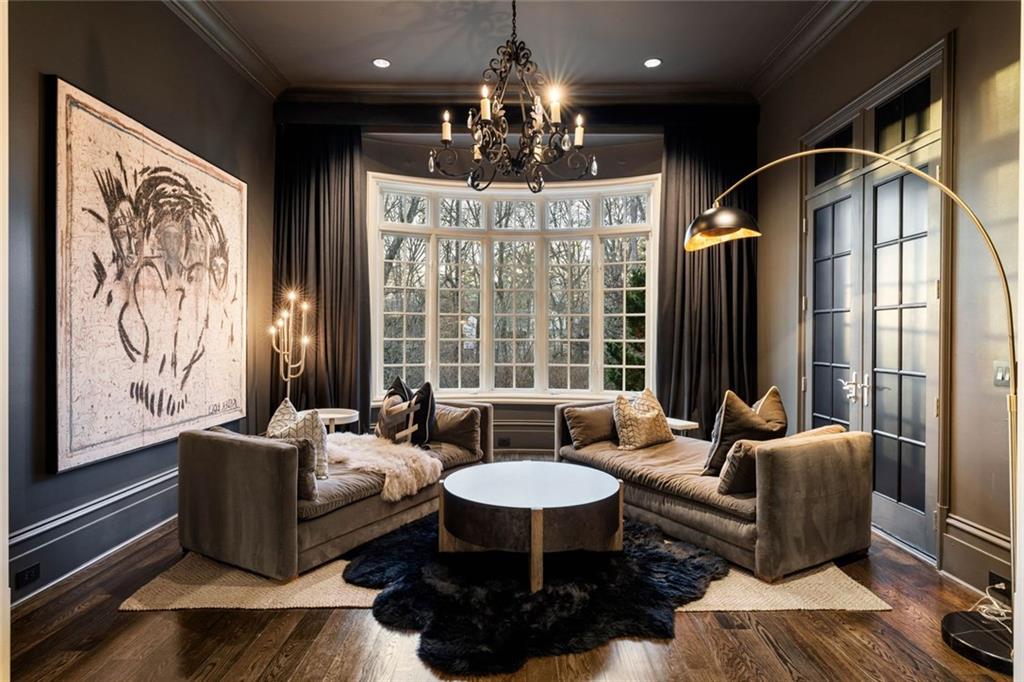 4076 Glen Devon Drive NW