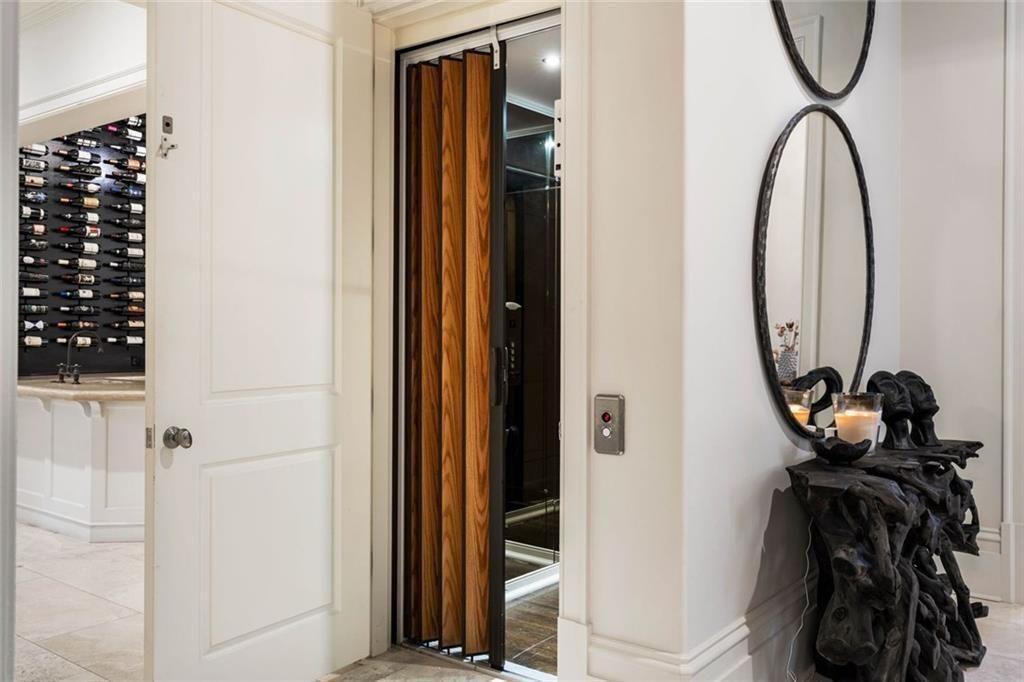 4076 Glen Devon Drive NW