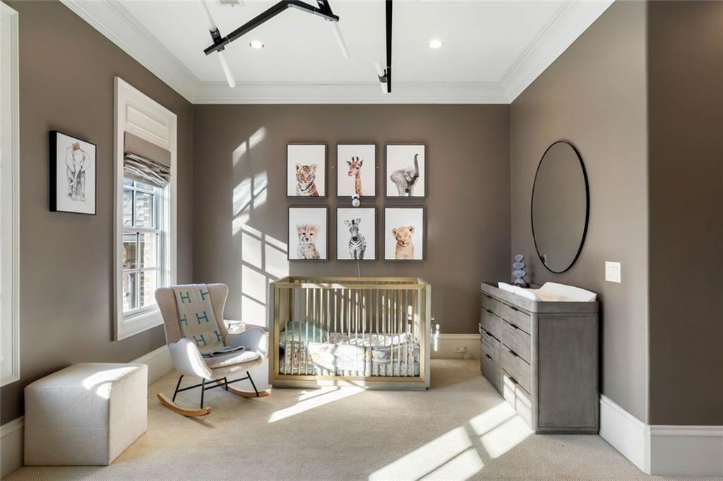 4076 Glen Devon Drive NW