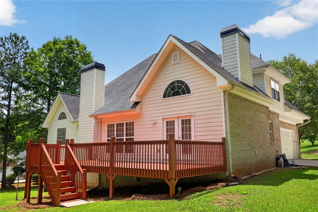 8228 River Pointe Overlook
