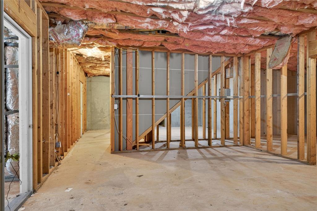 8228 River Pointe Overlook