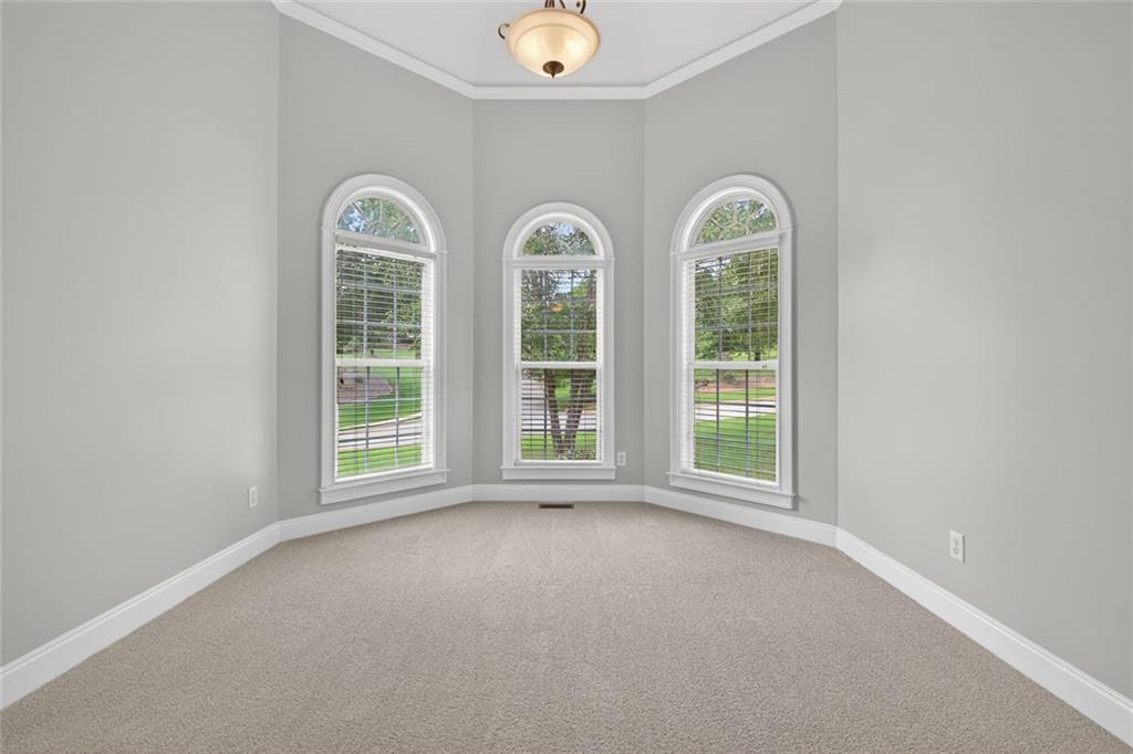 8228 River Pointe Overlook