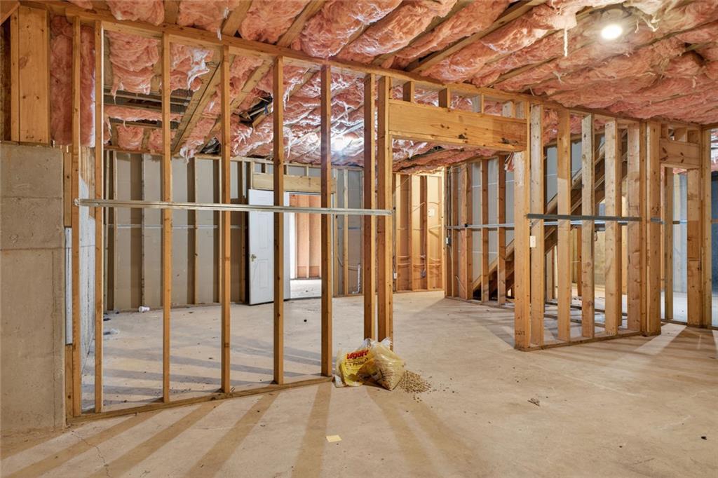 8228 River Pointe Overlook