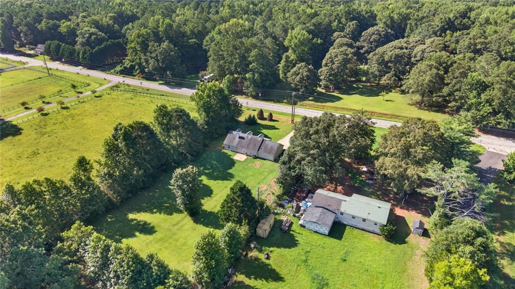 2078 Highway 81 W