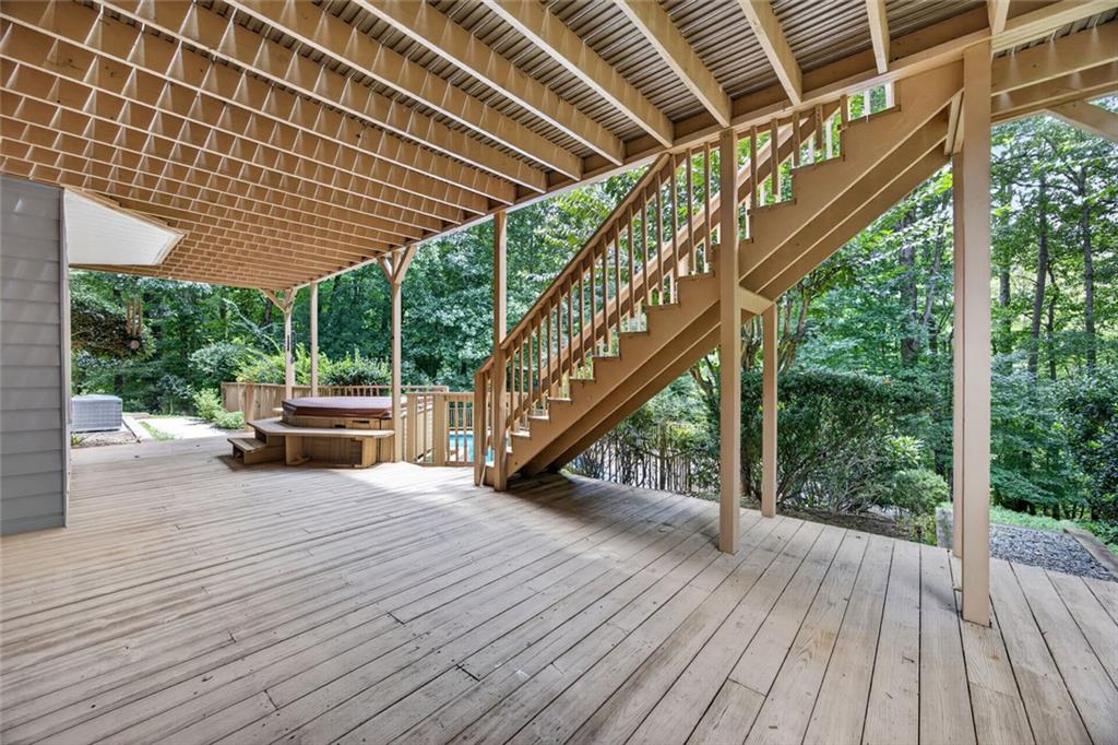 1364 Bywood Court