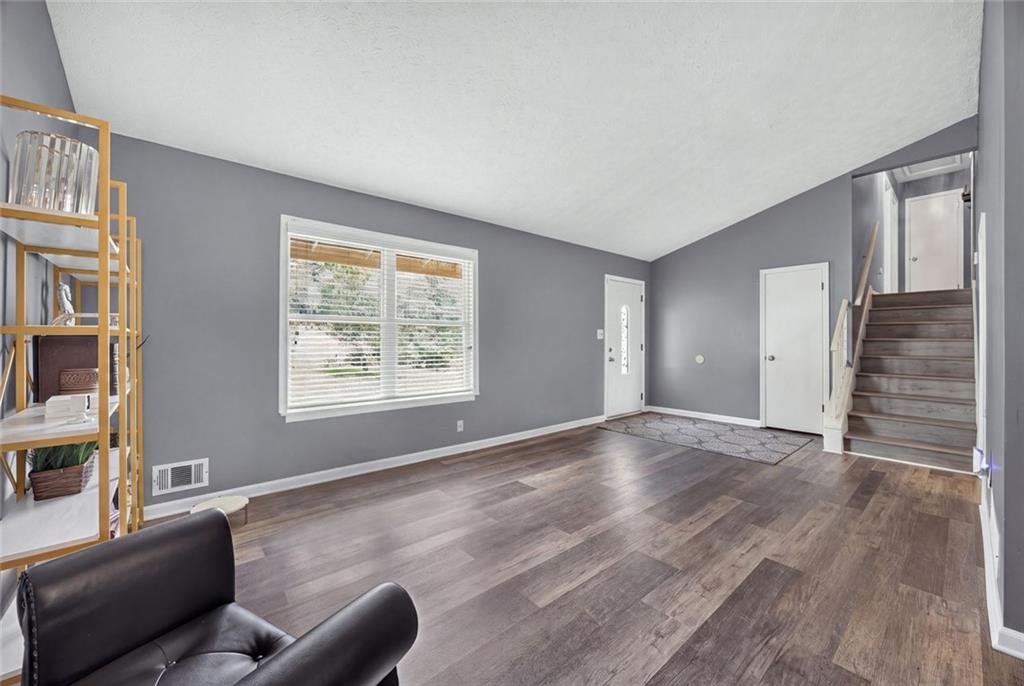 9256 Raven Drive
