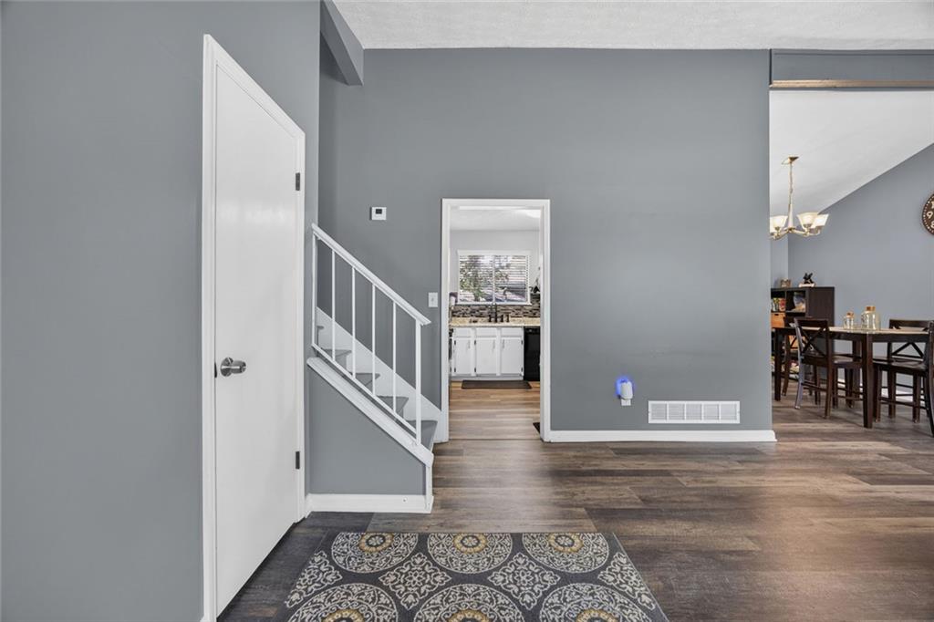 9256 Raven Drive