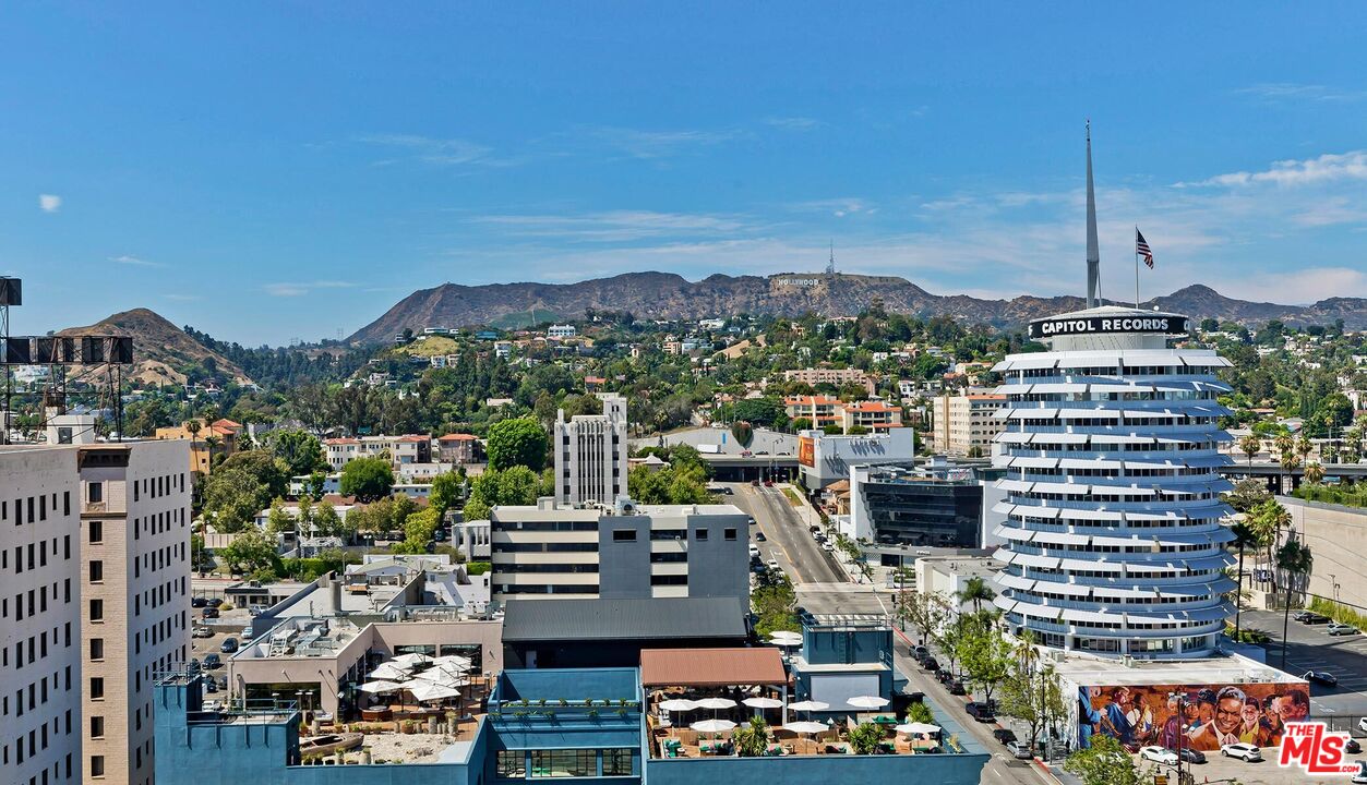 1645 Vine St Unit: 504