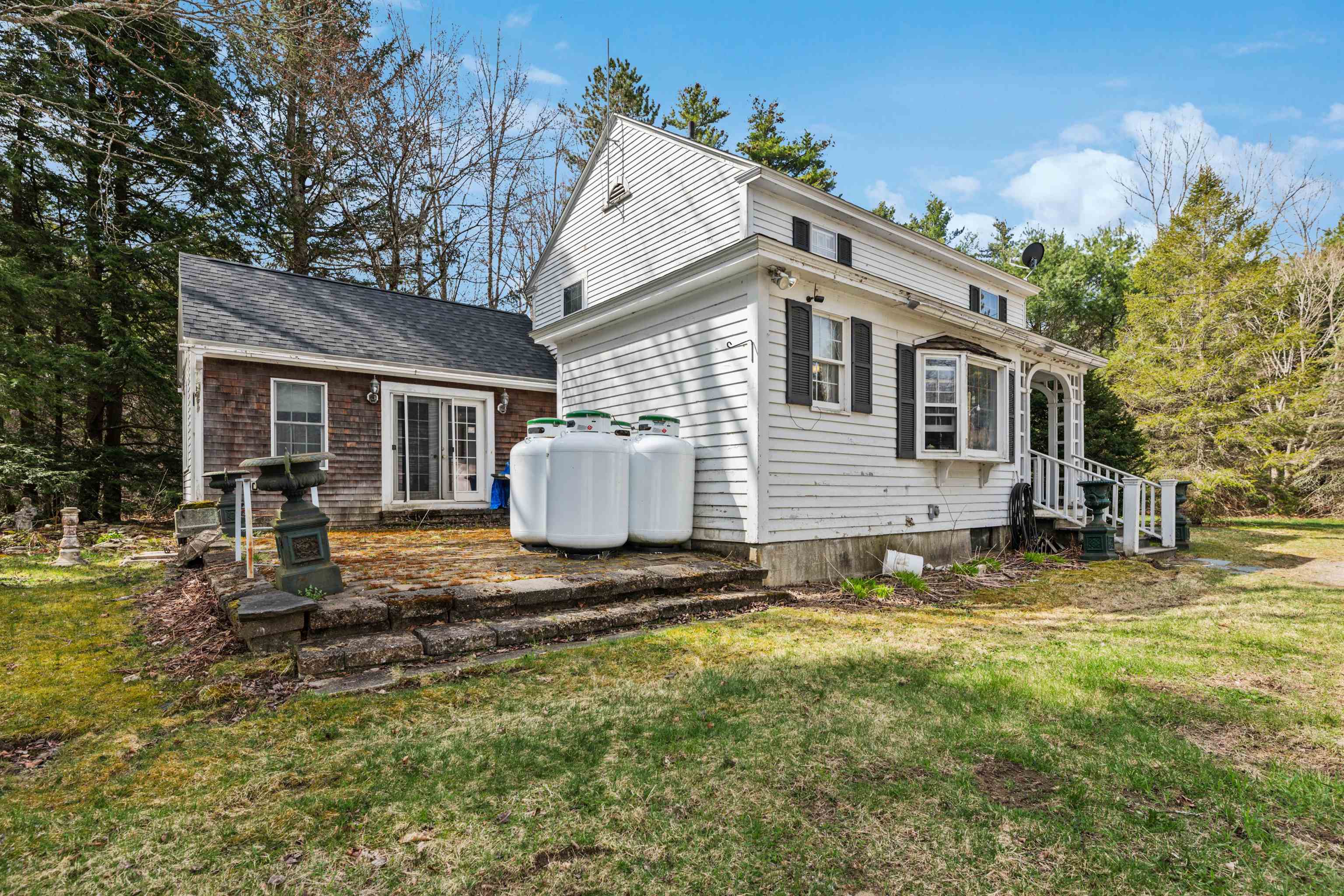 683 Main Street