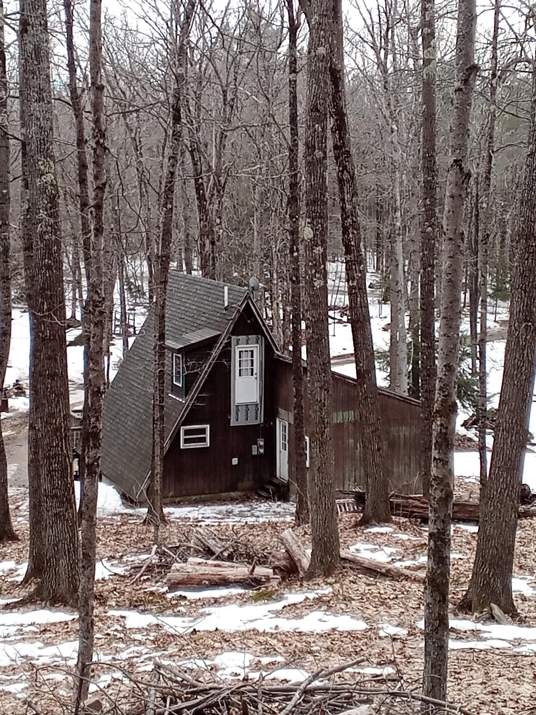 40 Clapp Pond Road