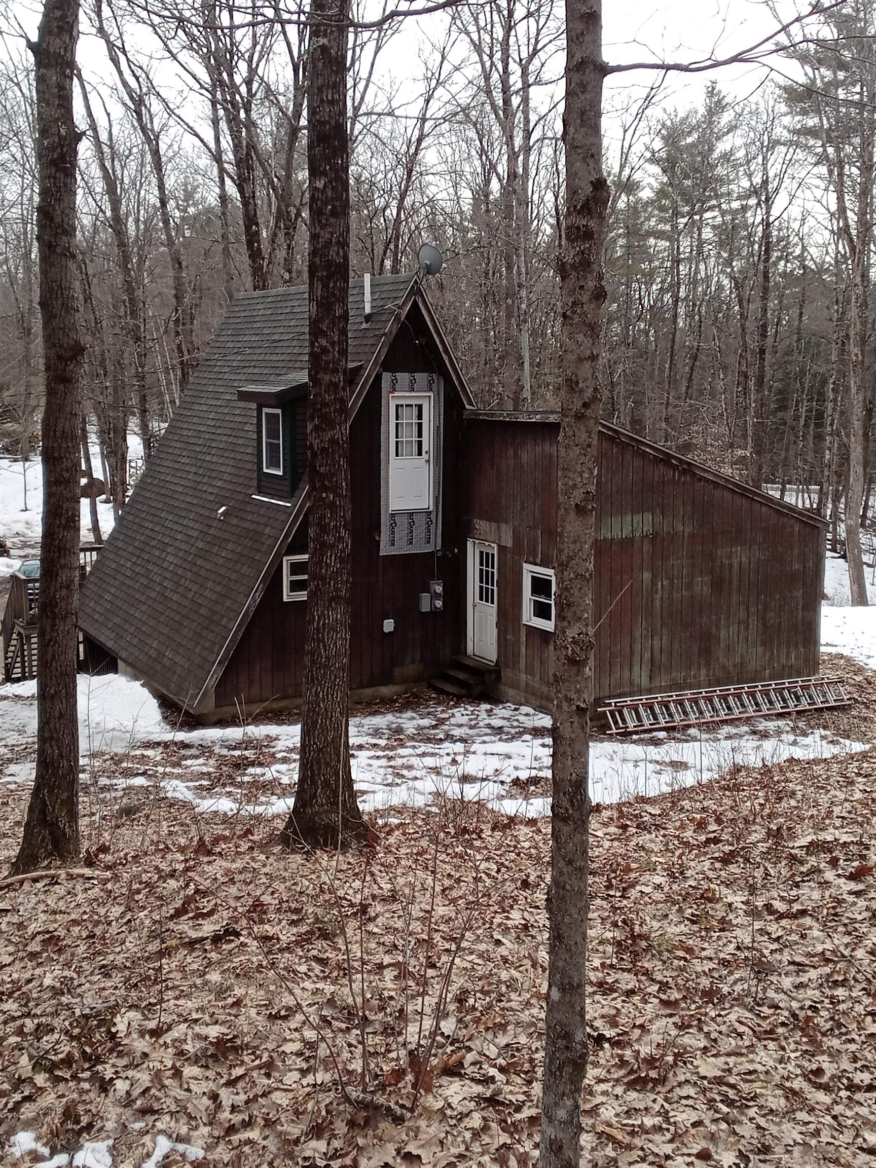 40 Clapp Pond Road