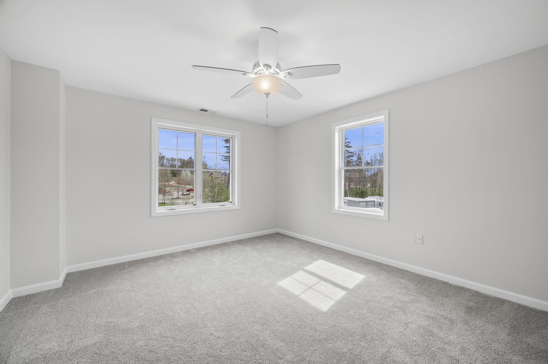65 Centerwood Way