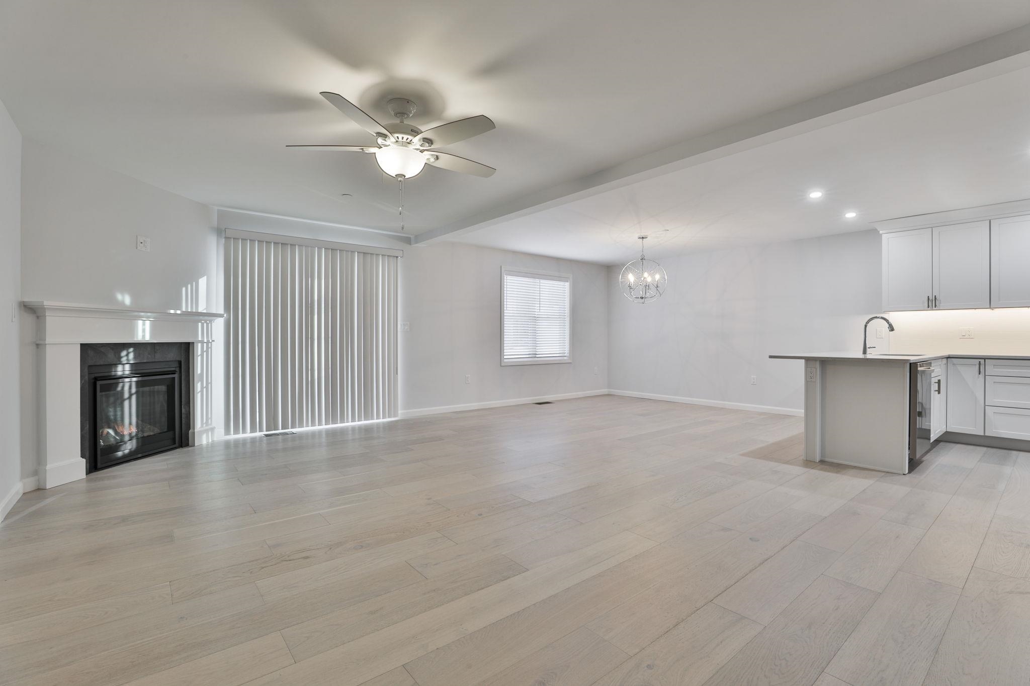 65 Centerwood Way