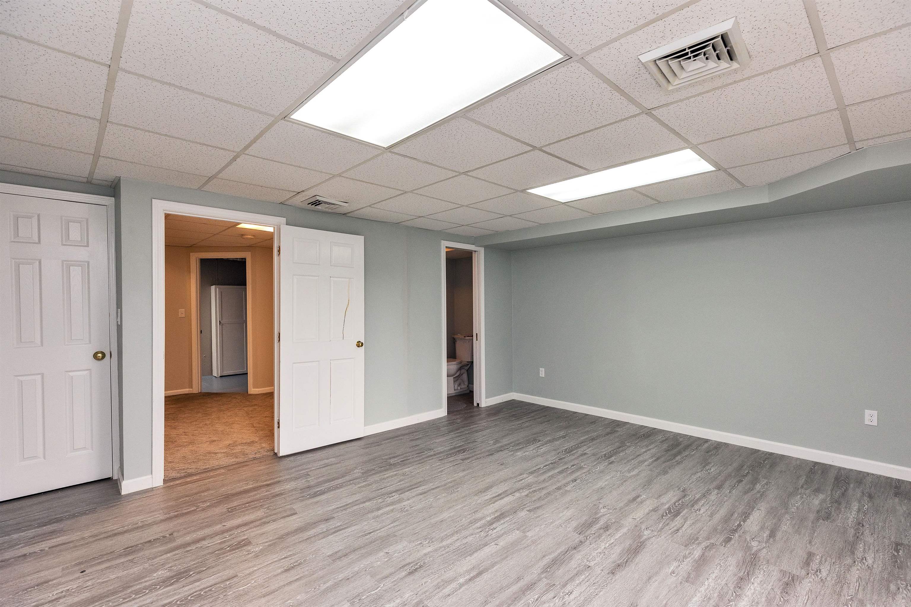 201 Eastview Drive Unit: 201