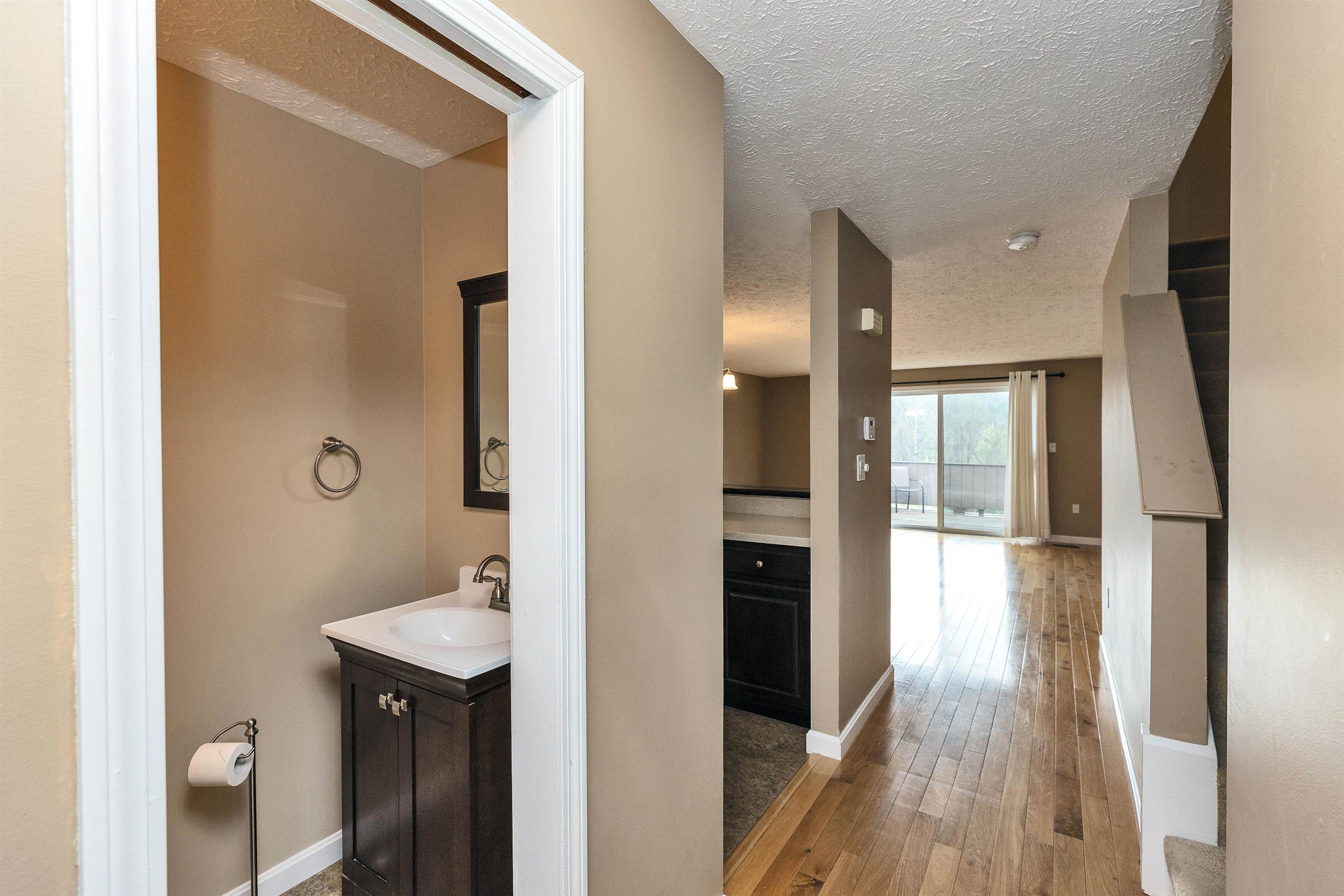 201 Eastview Drive Unit: 201