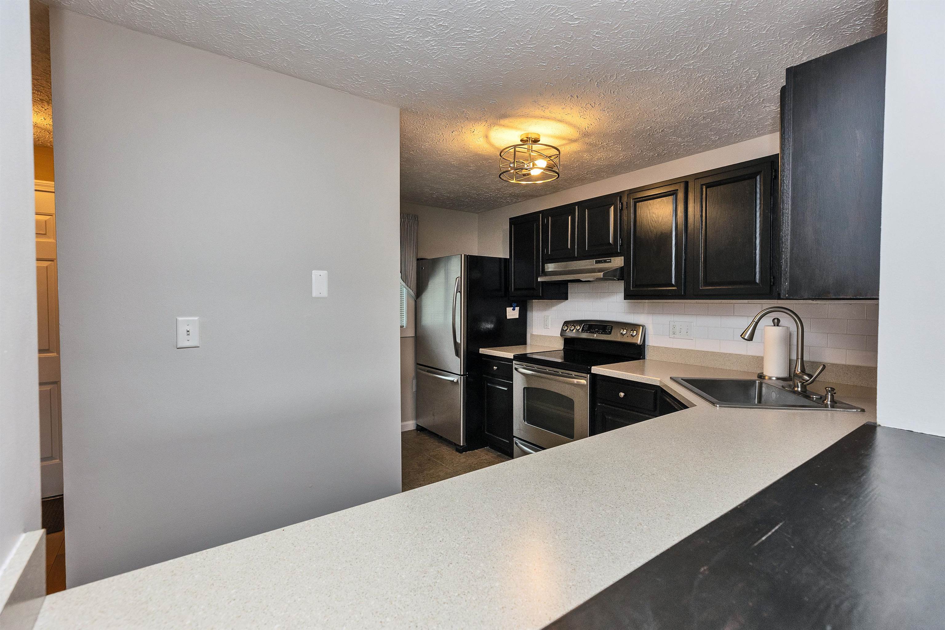 201 Eastview Drive Unit: 201