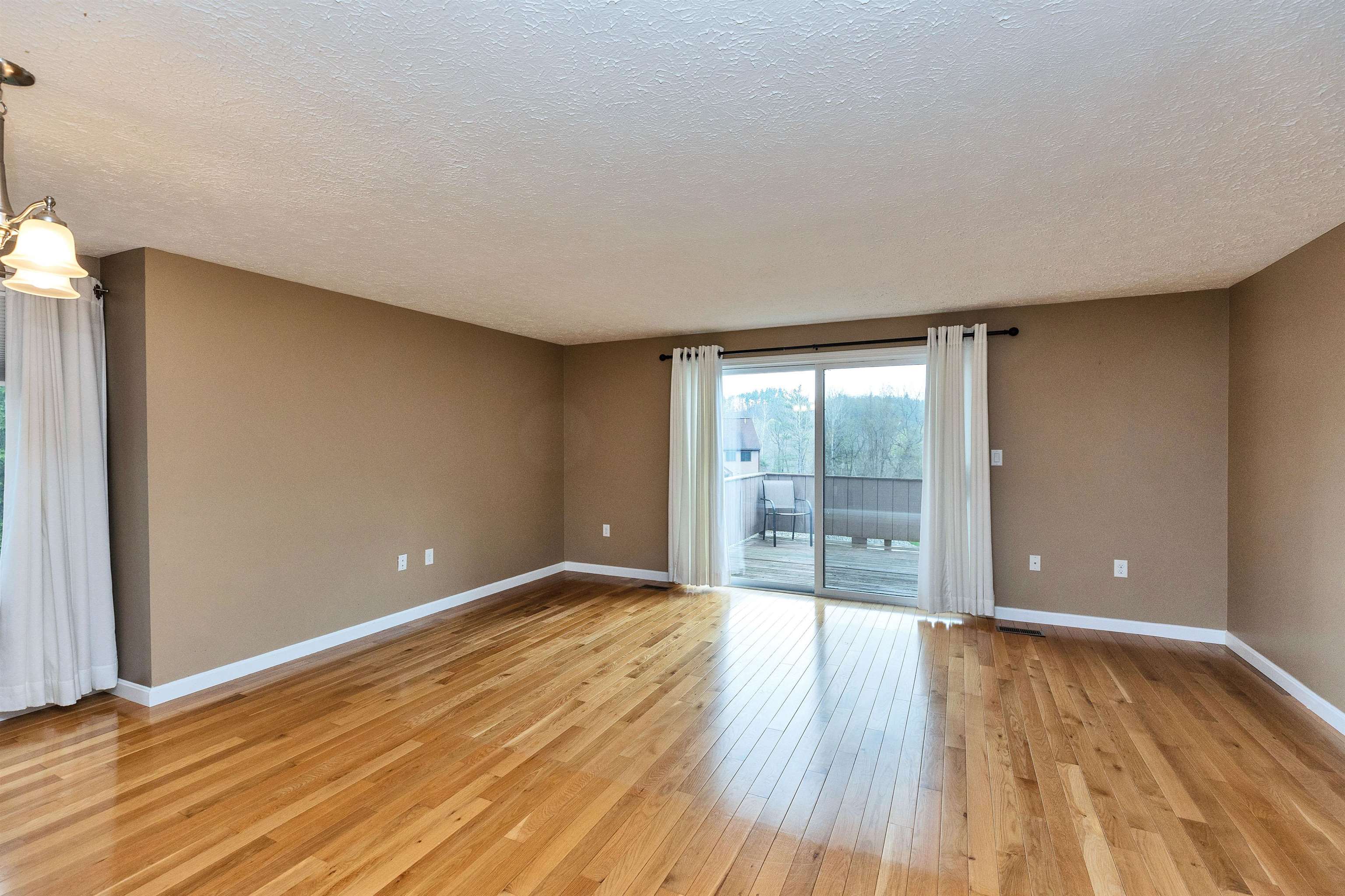 201 Eastview Drive Unit: 201
