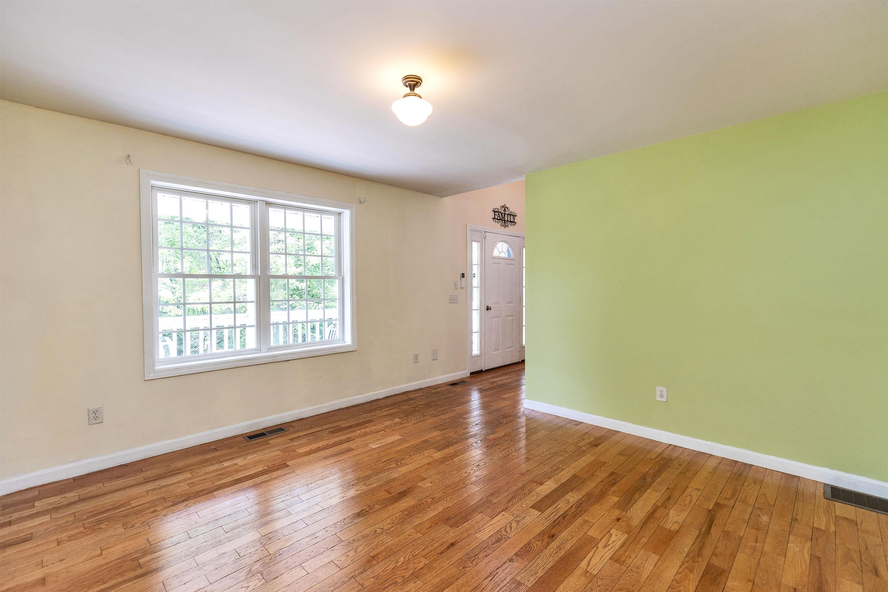 36 Glen Farm Road
