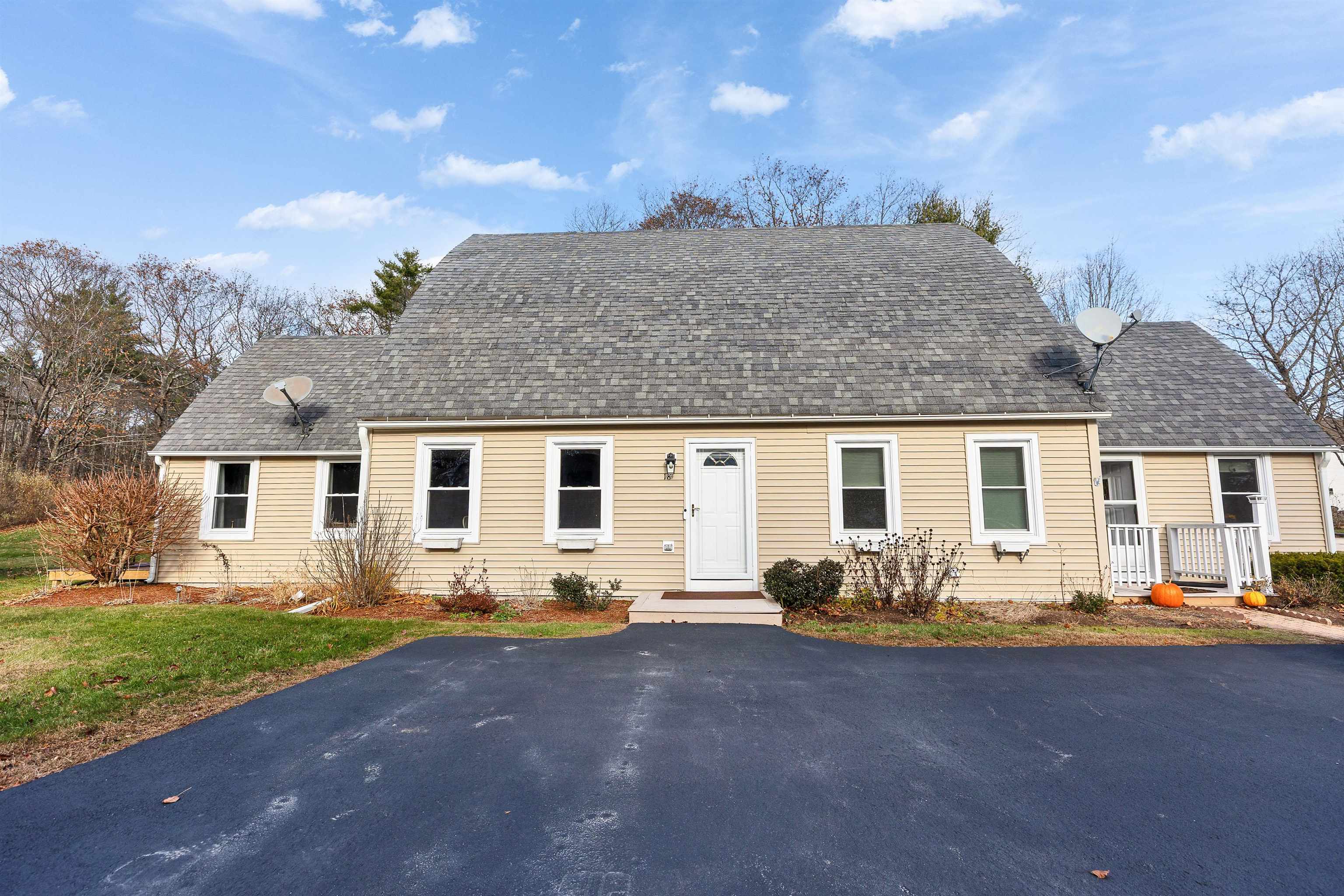 18 West Ridge Drive