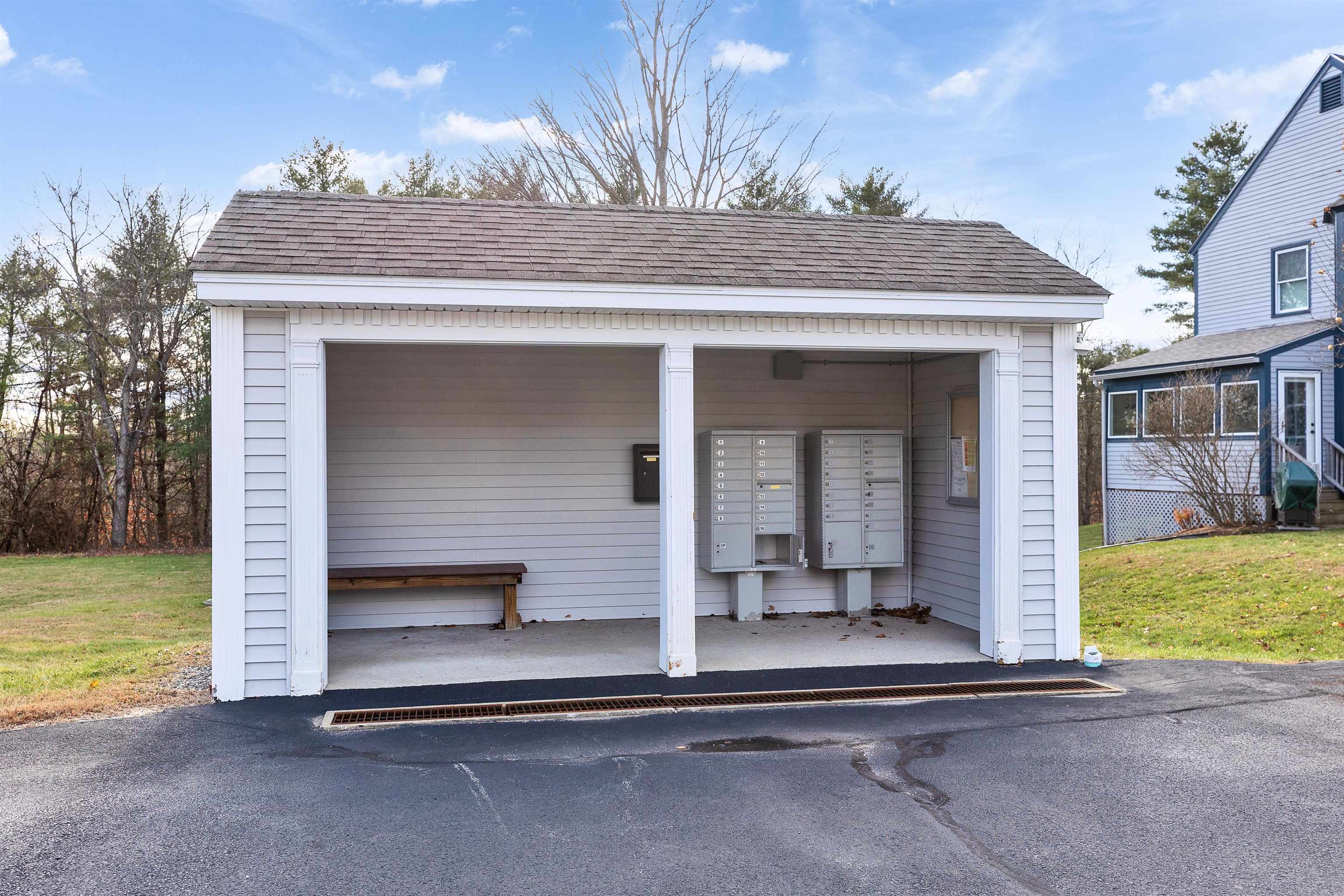 18 West Ridge Drive
