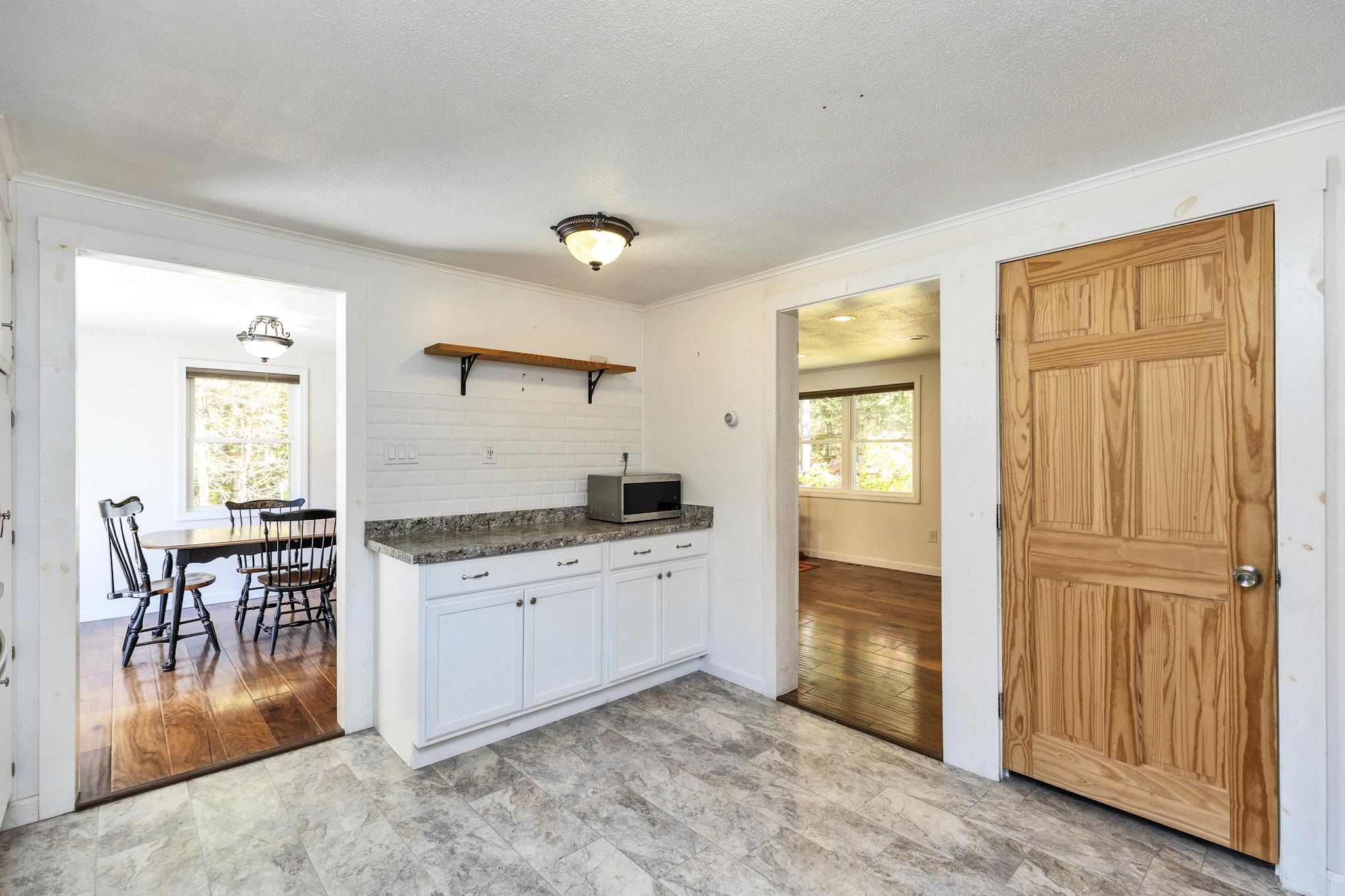 196 Rhododendron Road