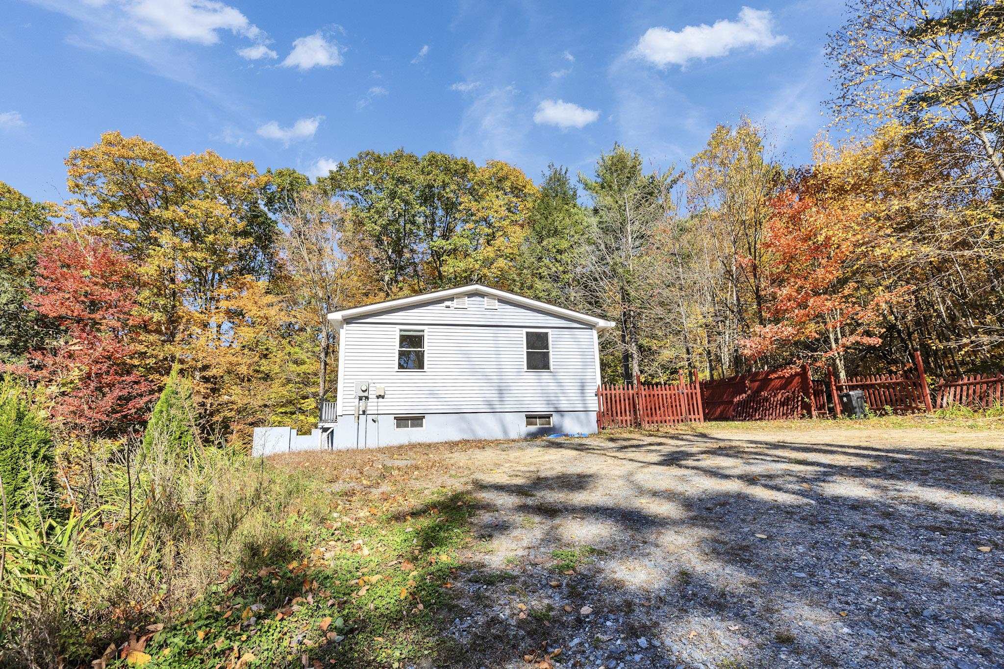 196 Rhododendron Road