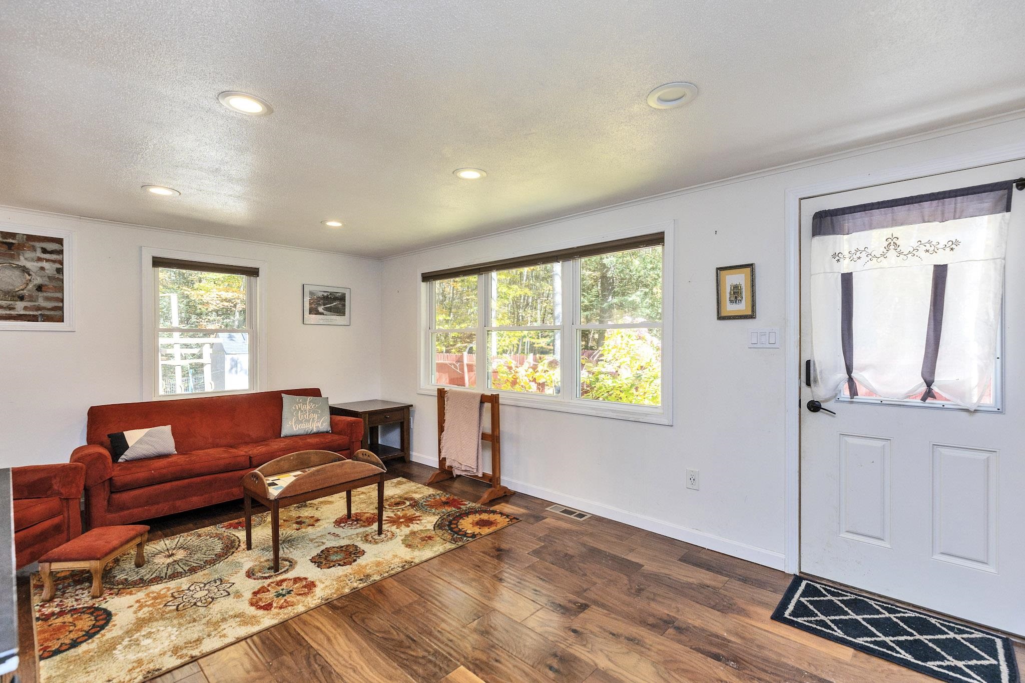 196 Rhododendron Road
