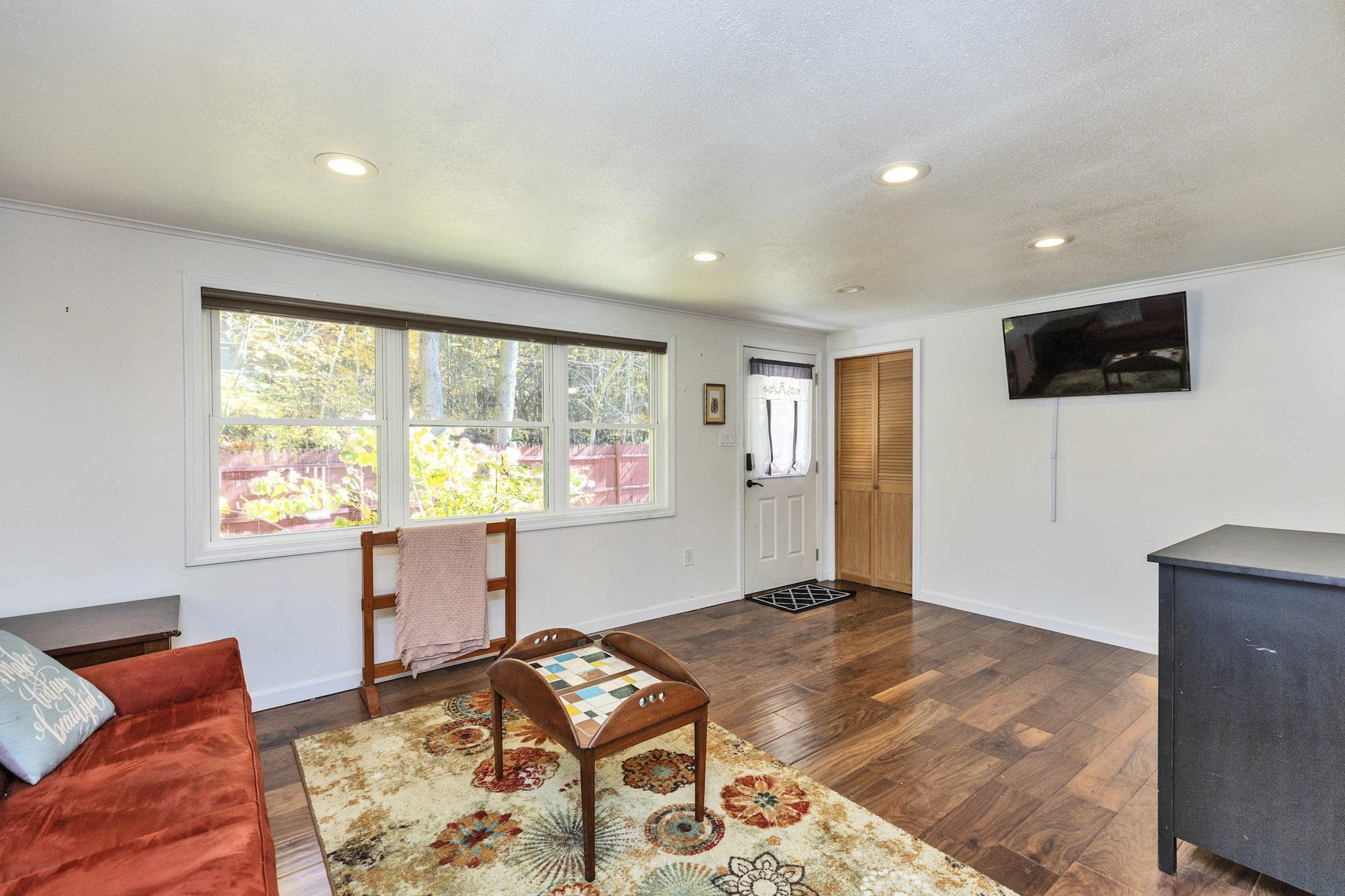 196 Rhododendron Road