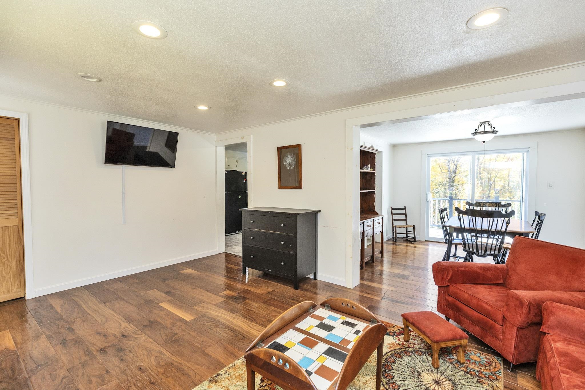196 Rhododendron Road