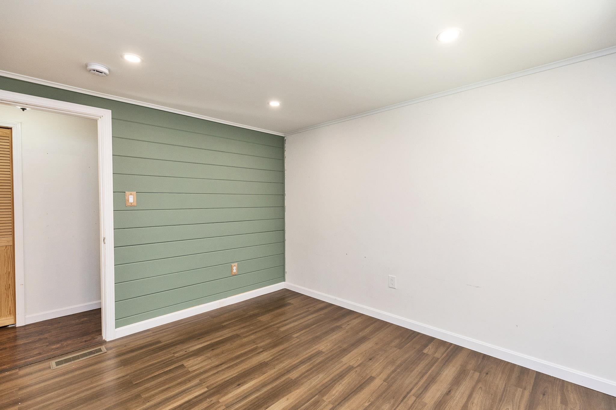 196 Rhododendron Road
