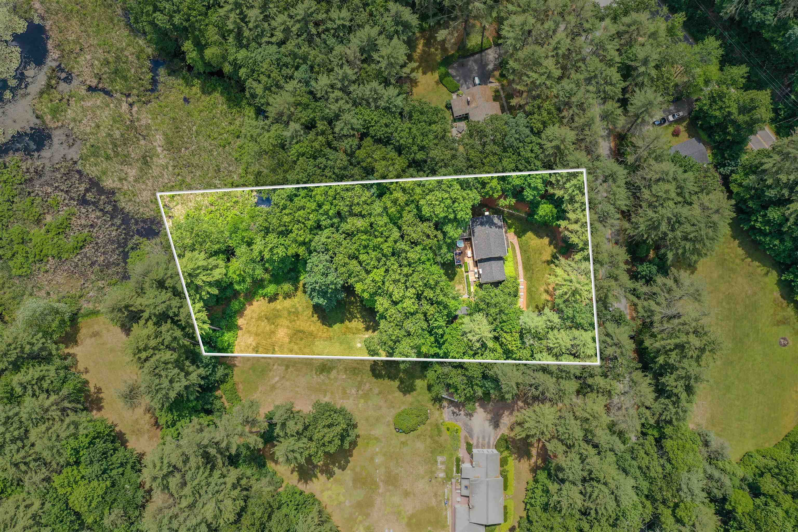 44 Courthouse Road
