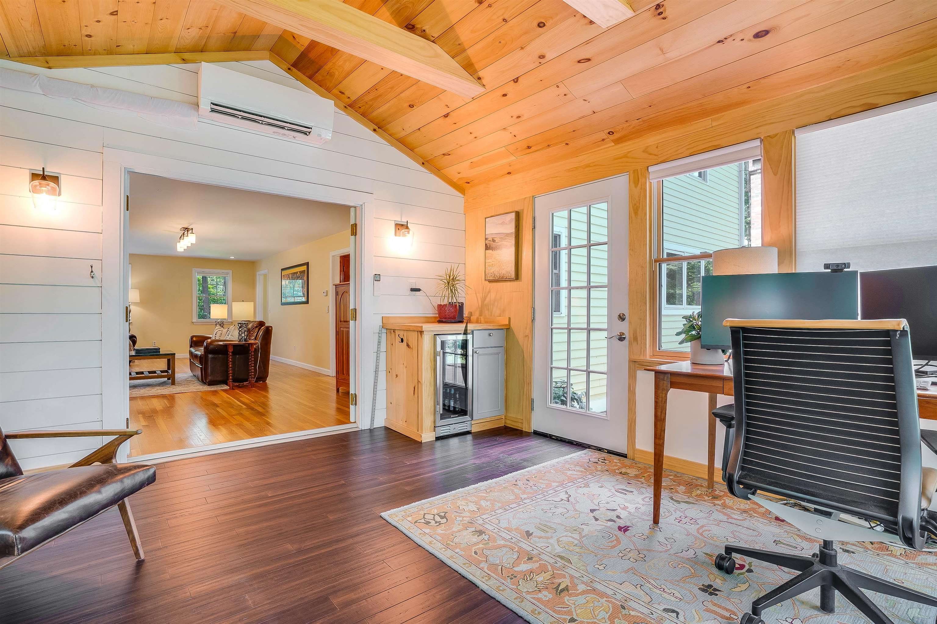 44 Courthouse Road