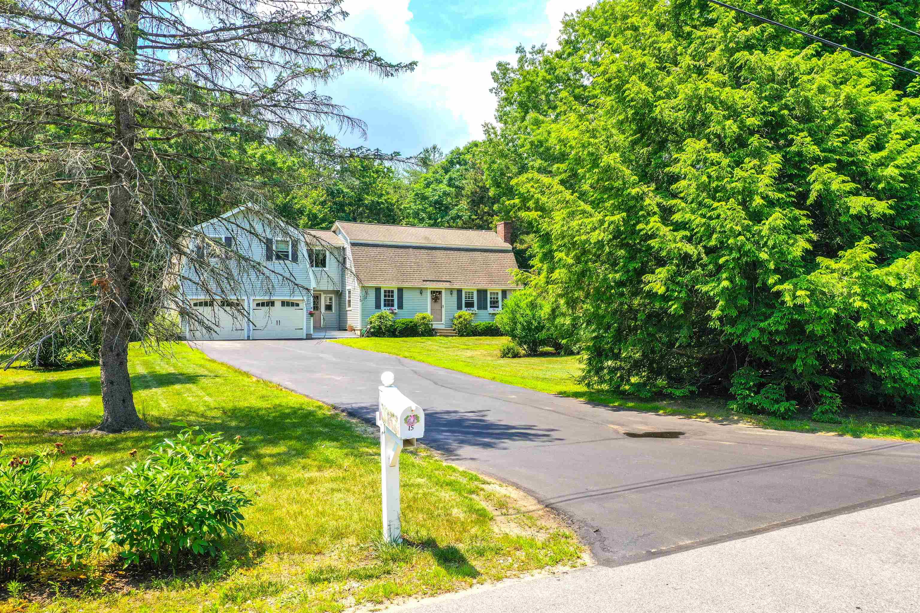 15 Douglas Drive