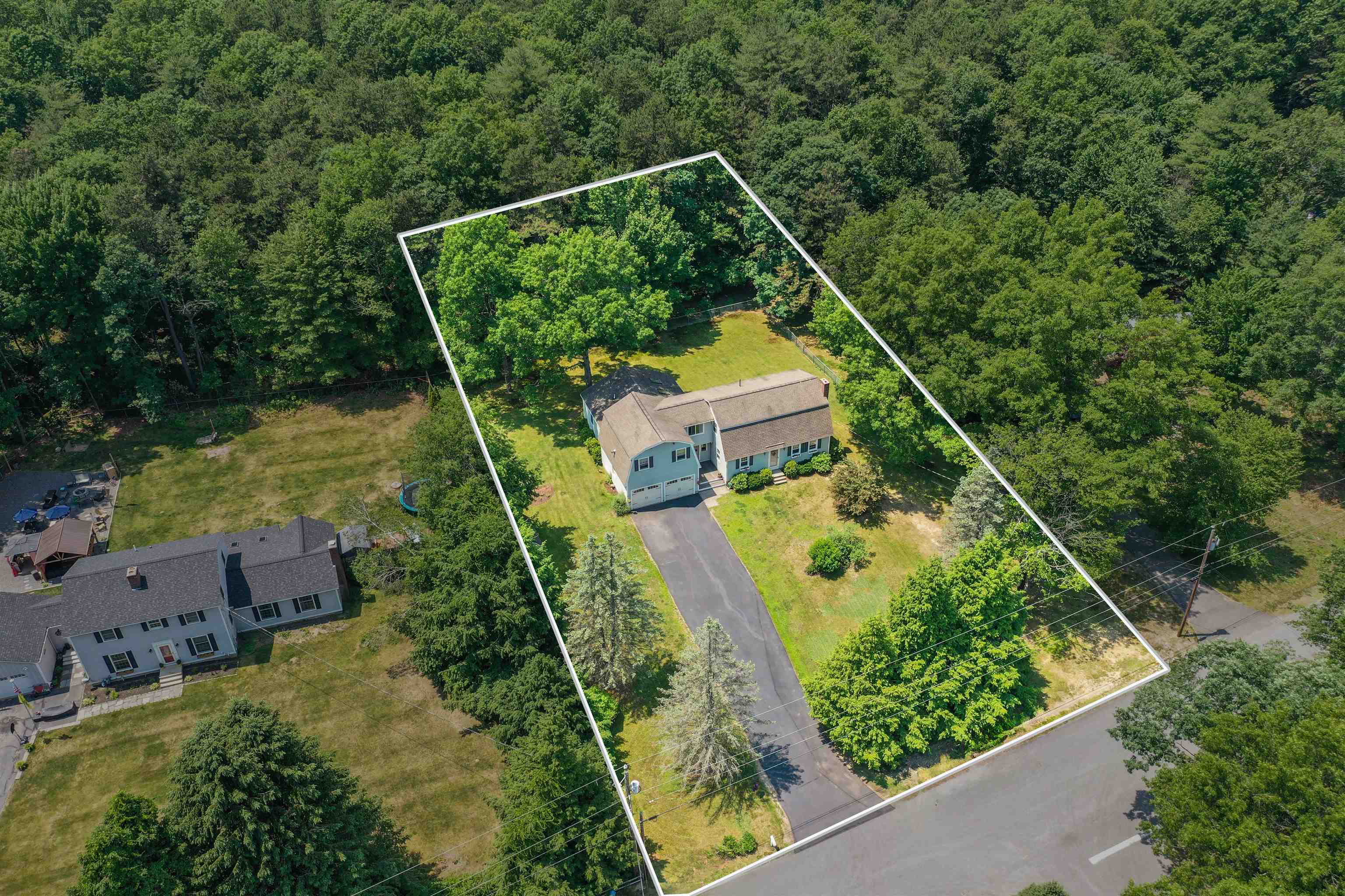 15 Douglas Drive