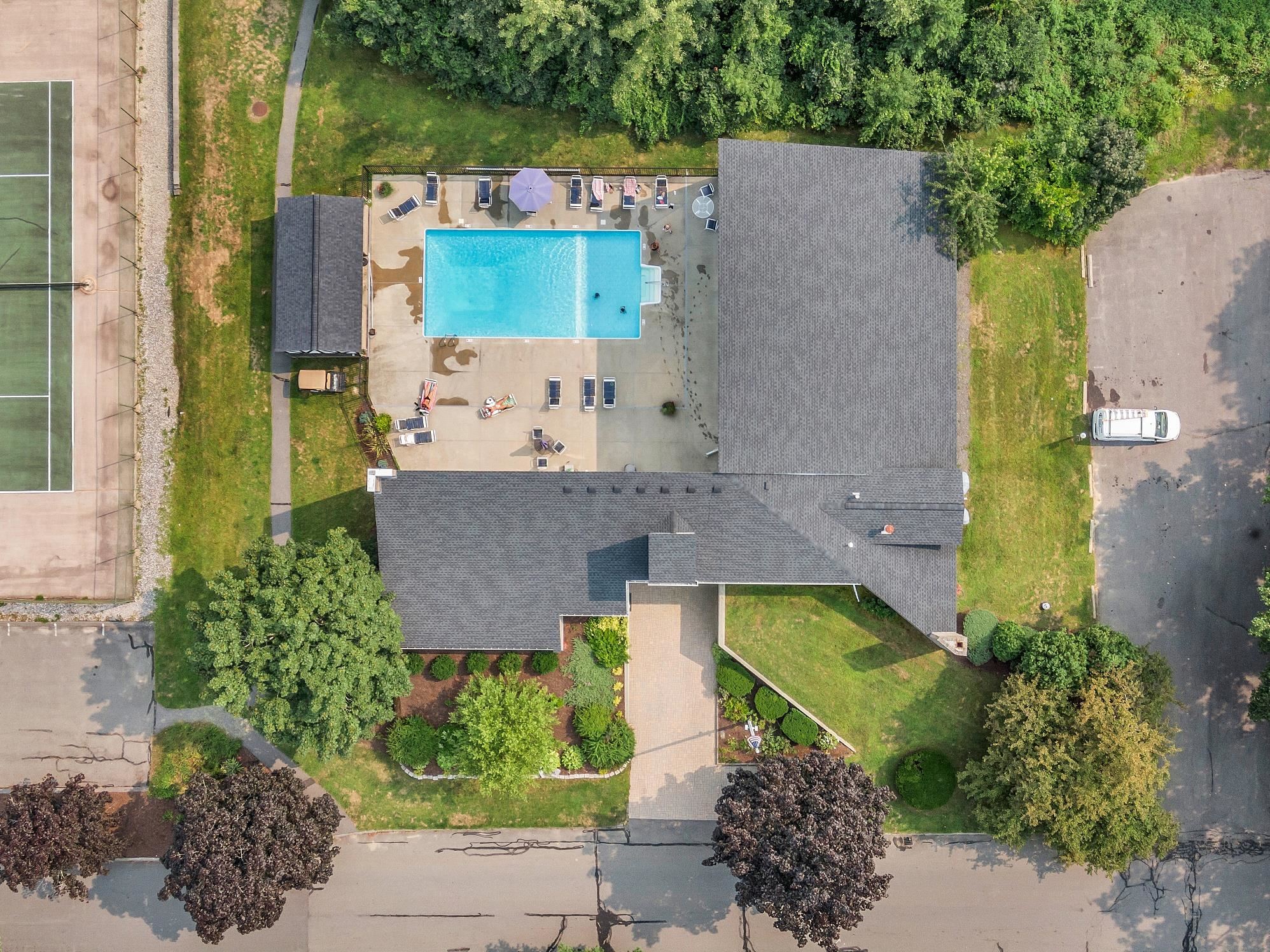 55 Fieldstone Drive