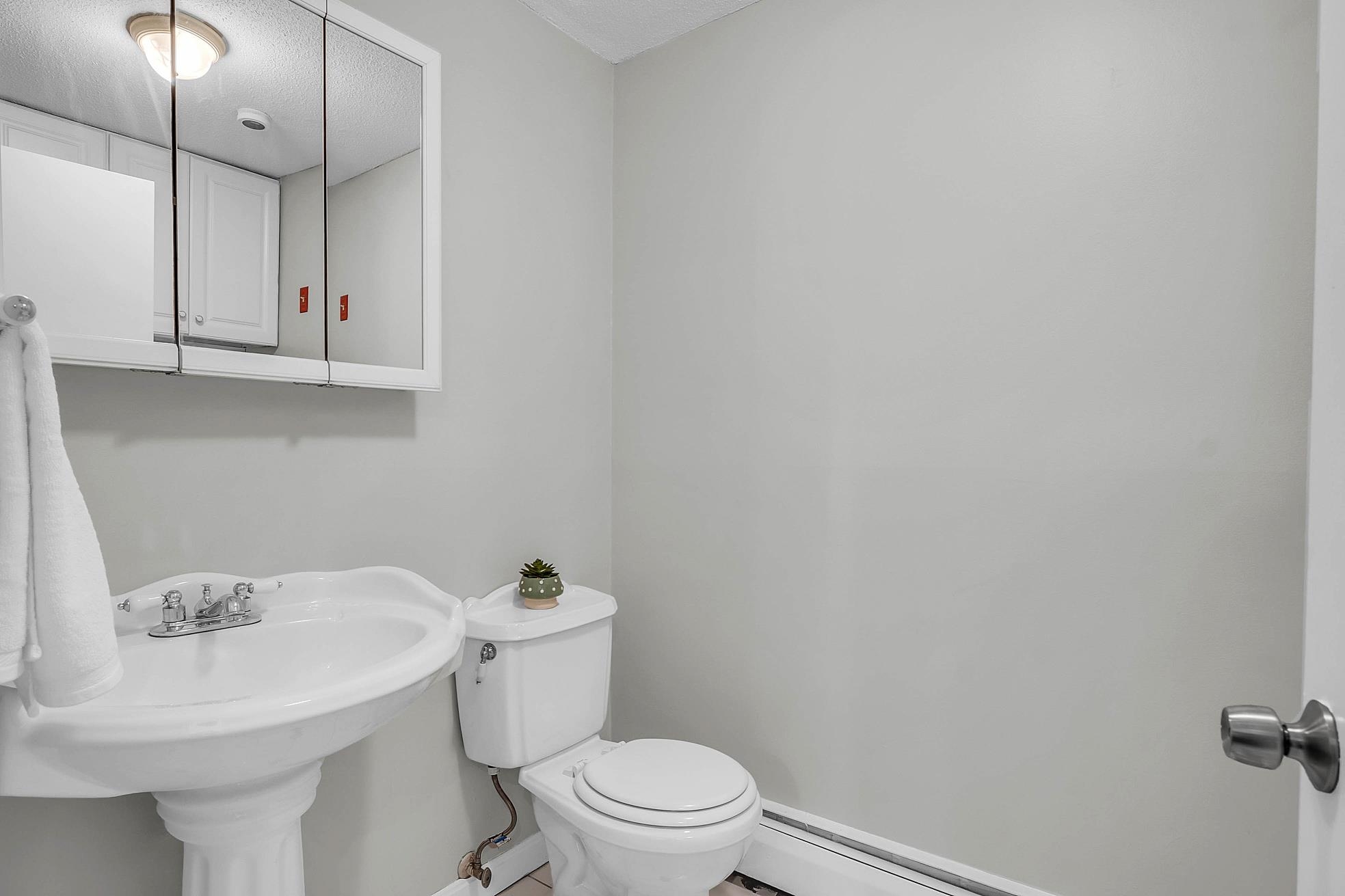 55 Fieldstone Drive