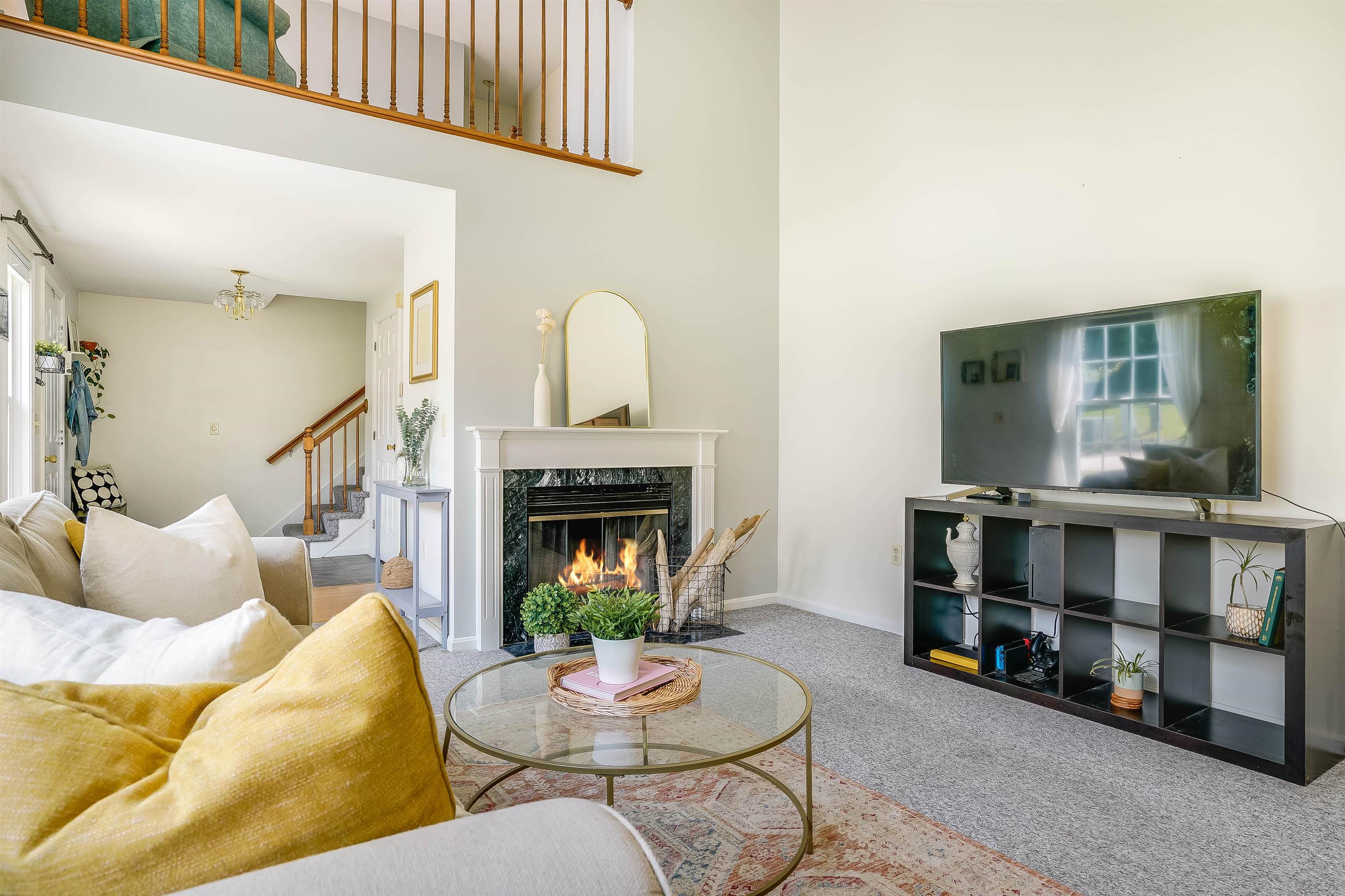 33 Apple Tree Drive Unit: B