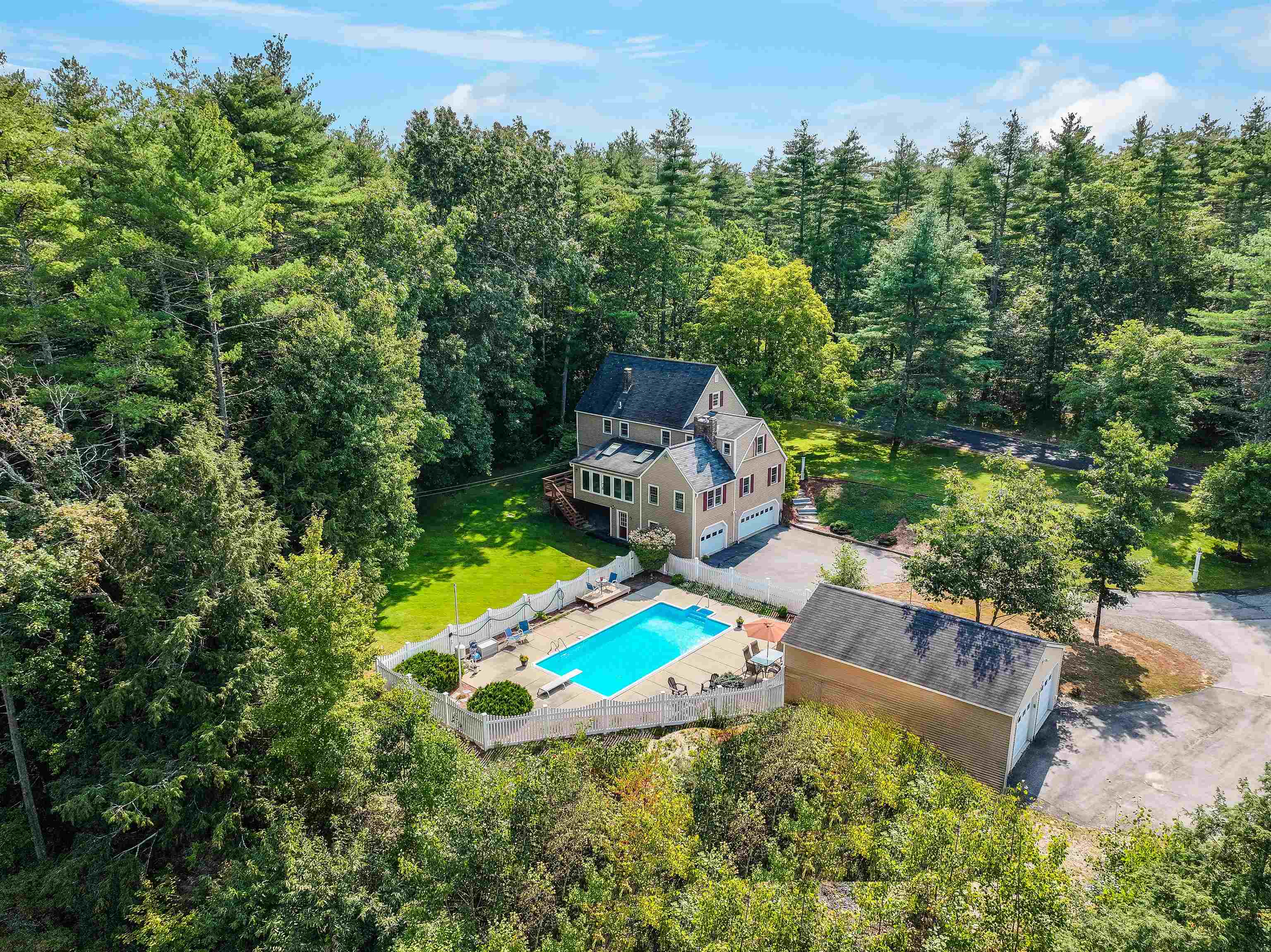127 Rideout Road