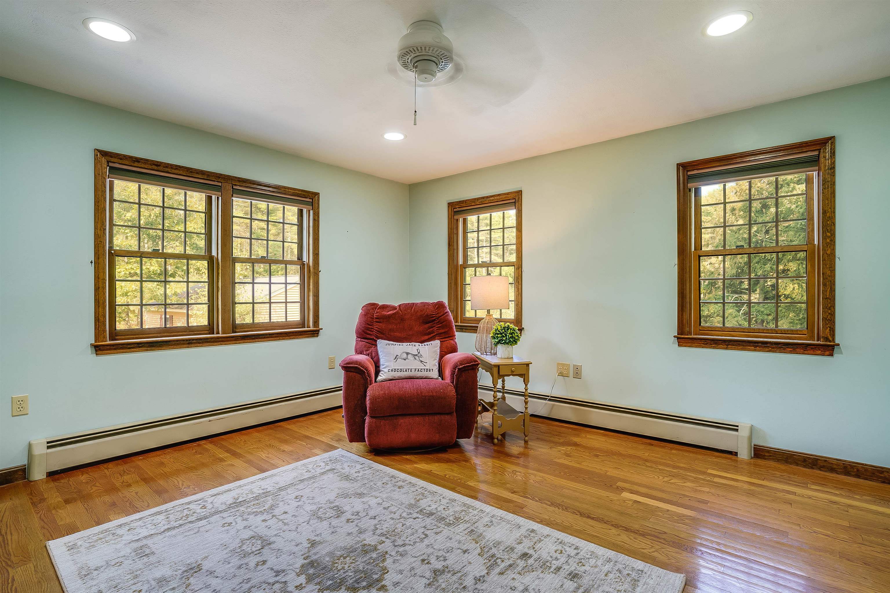127 Rideout Road