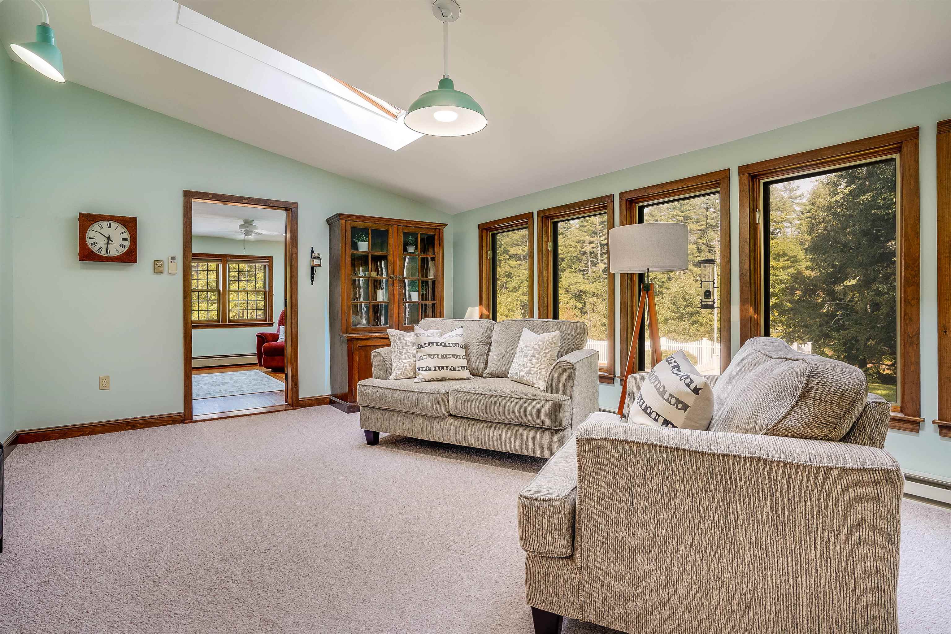 127 Rideout Road