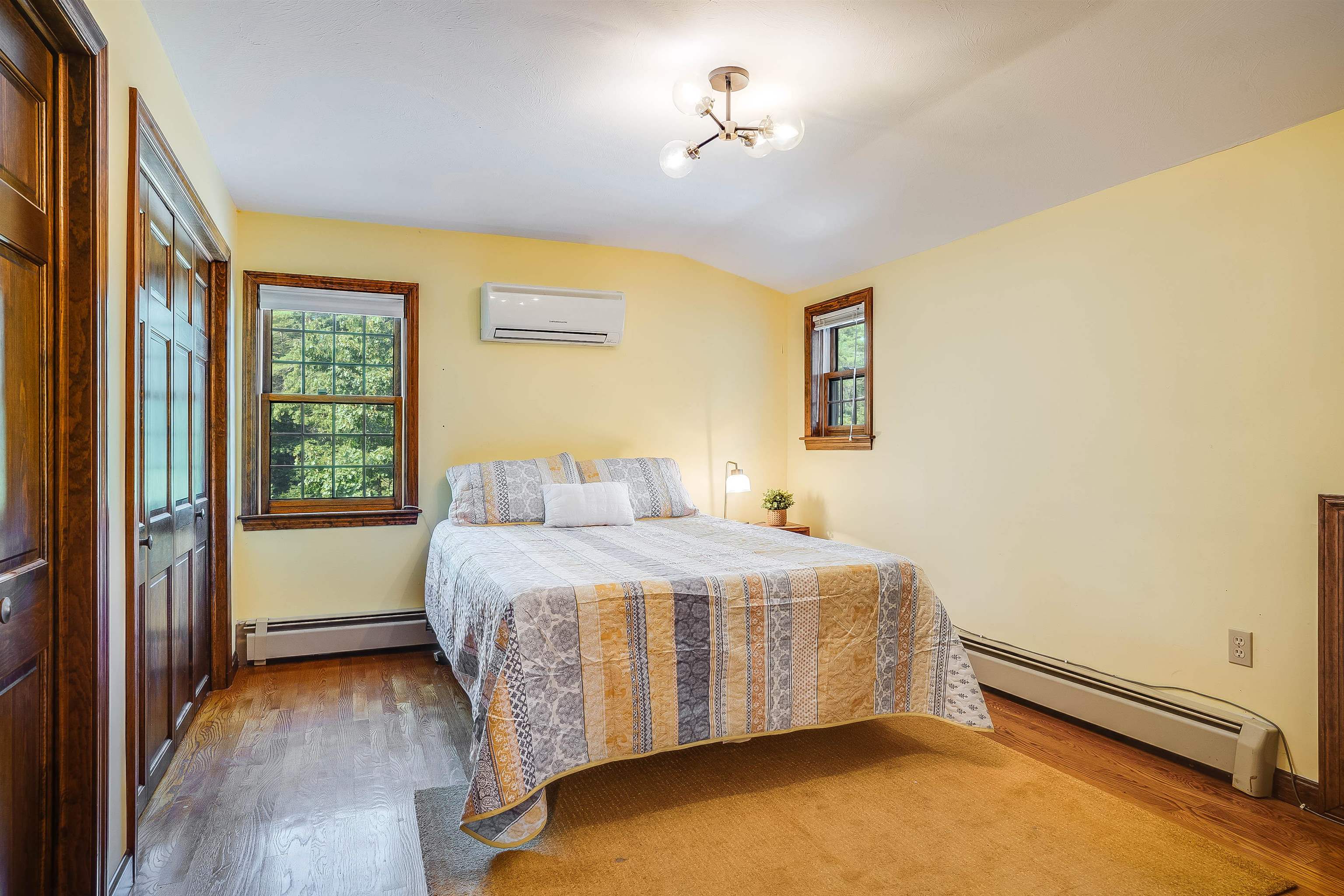 127 Rideout Road