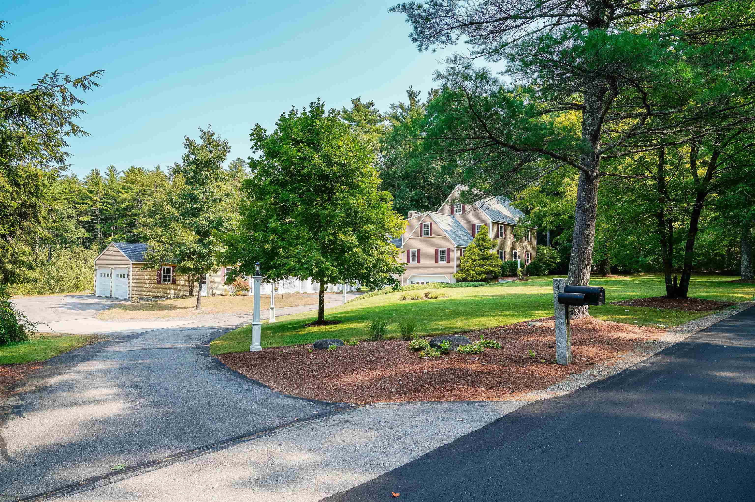 127 Rideout Road