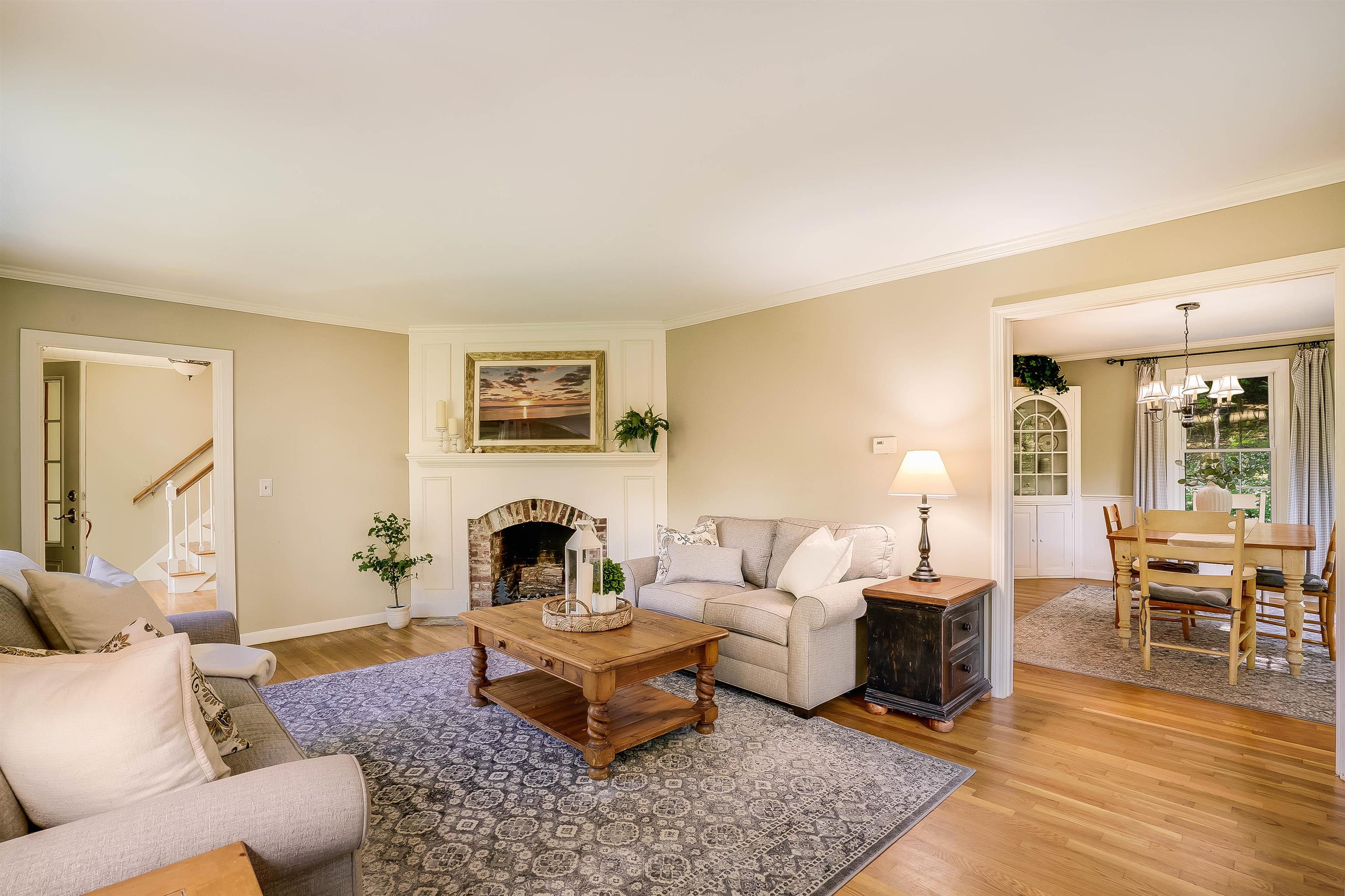 19 Spring Hill Road
