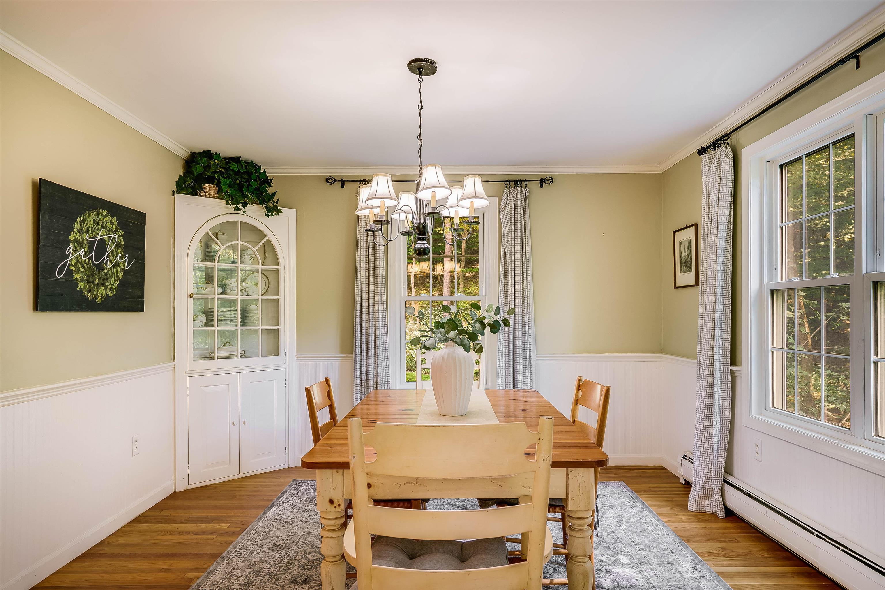 19 Spring Hill Road